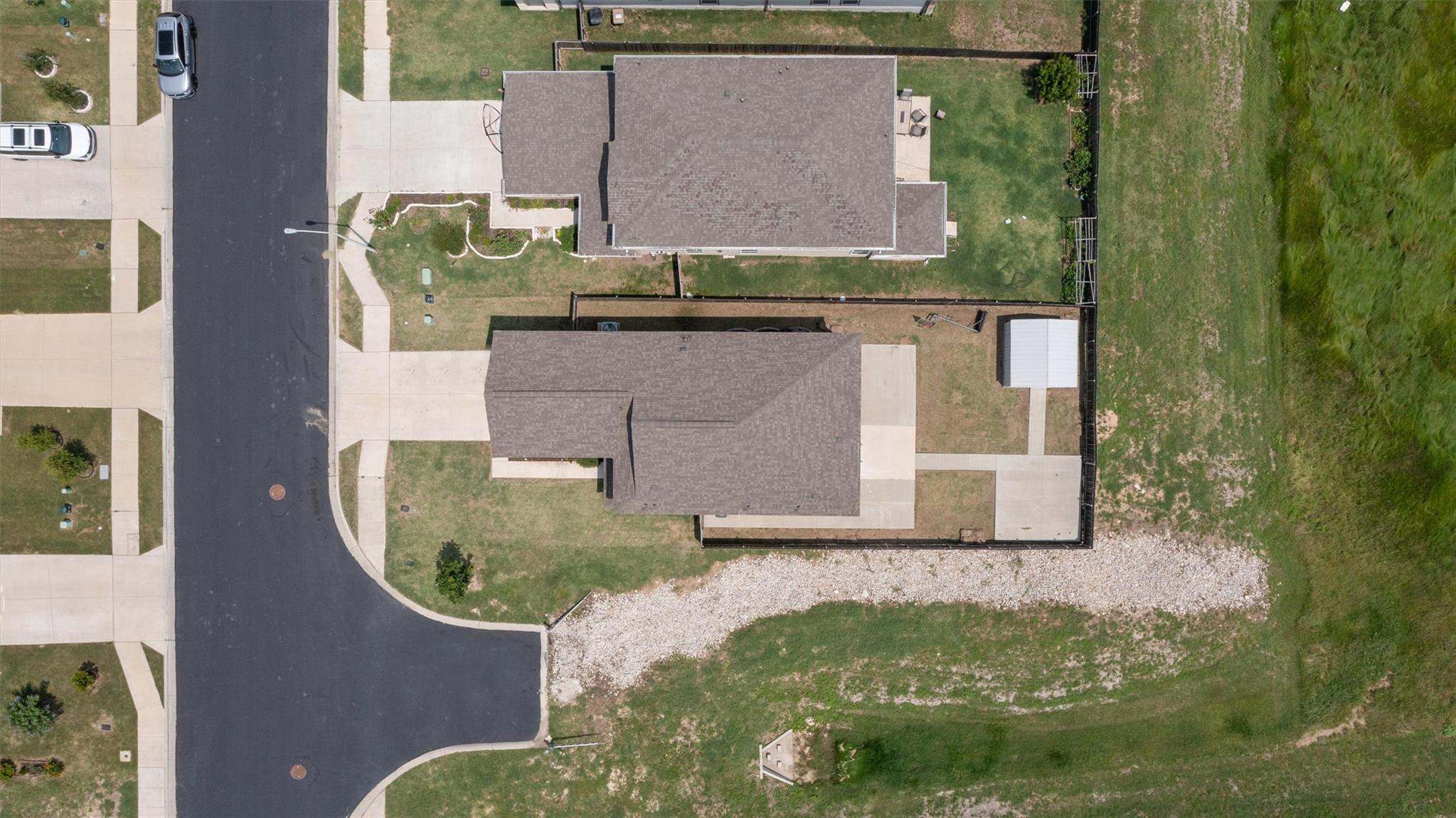 121 Passiflora DR, Georgetown, TX 78626 photo 4
