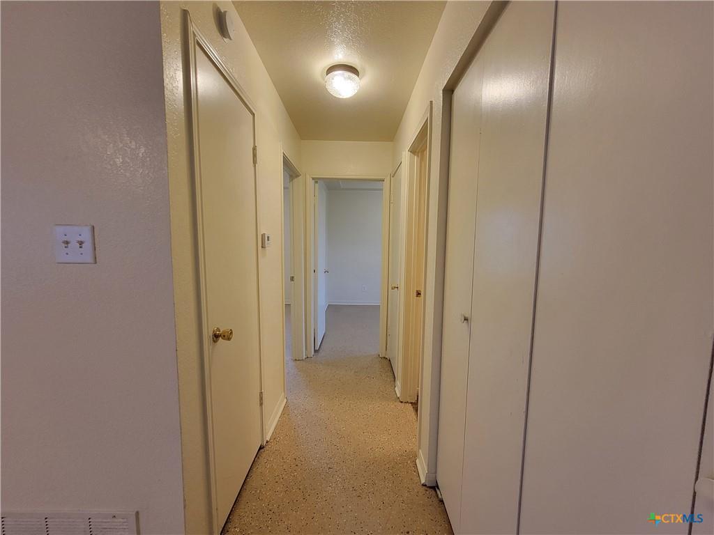 10413 Trimmier RD, Killeen, TX 76542 photo 5