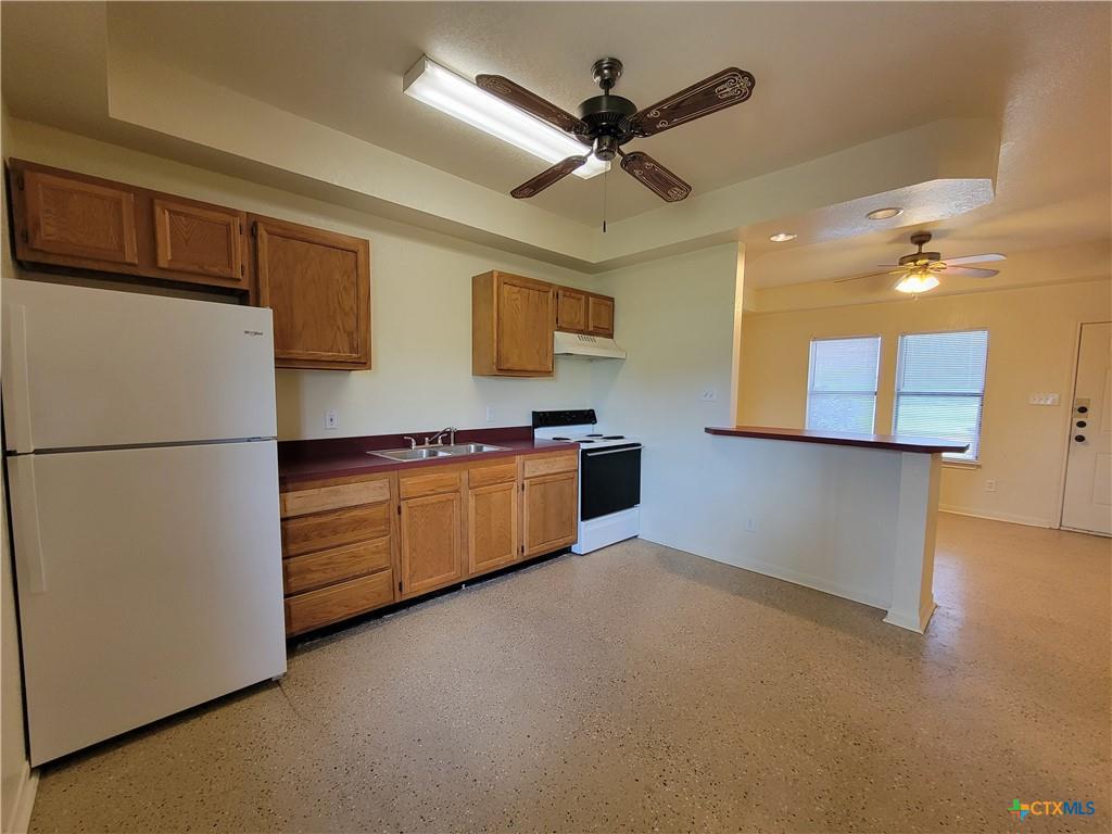 10413 Trimmier RD, Killeen, TX 76542 photo 4