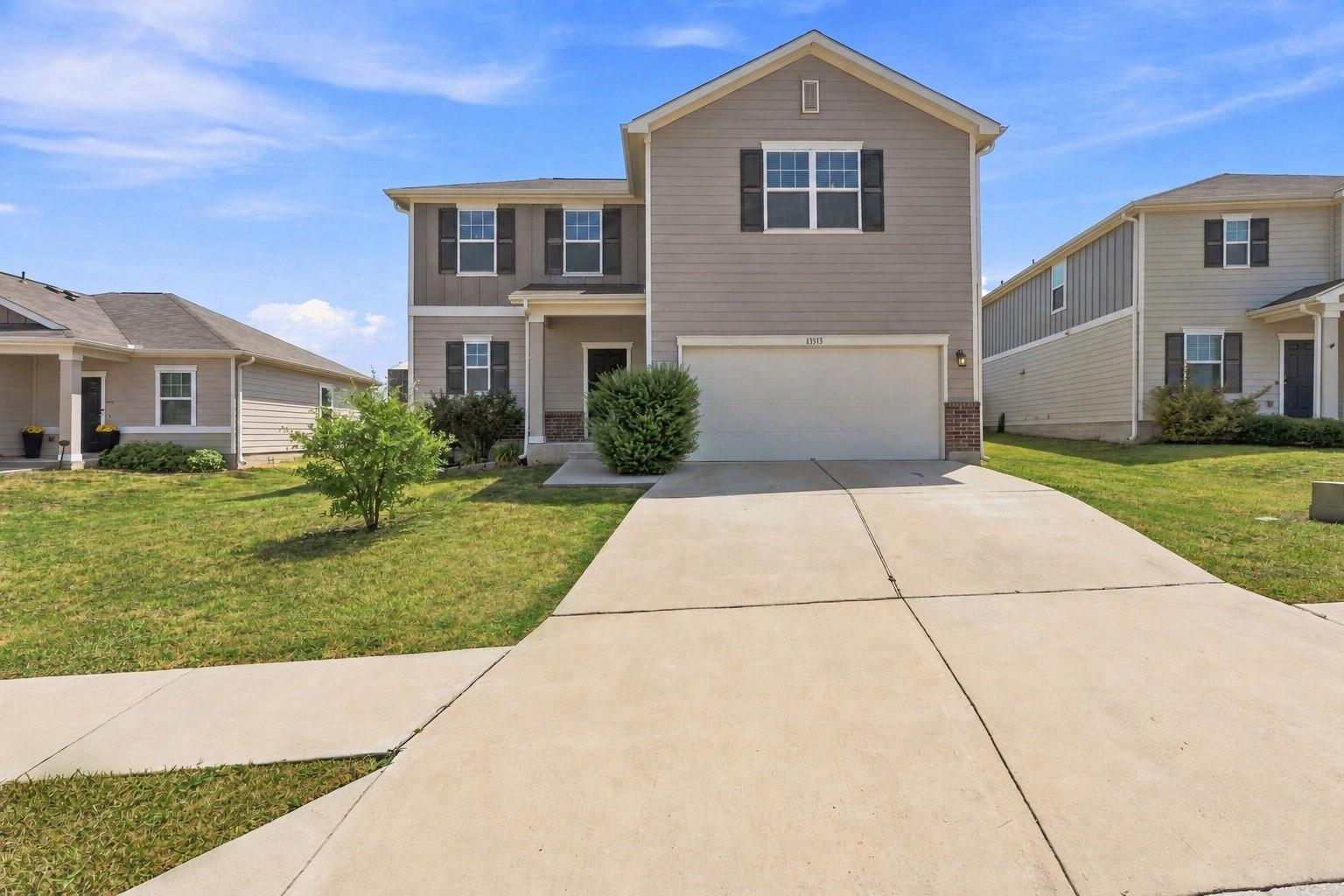 13513 Robert Wagner BND, Manor, TX 78653 photo 2