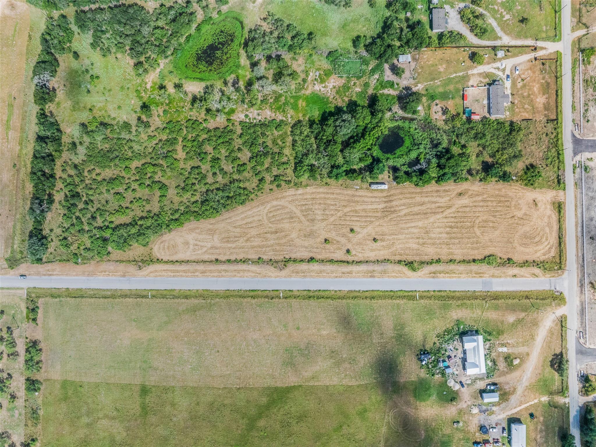 6399 Taylorsville RD, Dale, TX 78616 photo 2