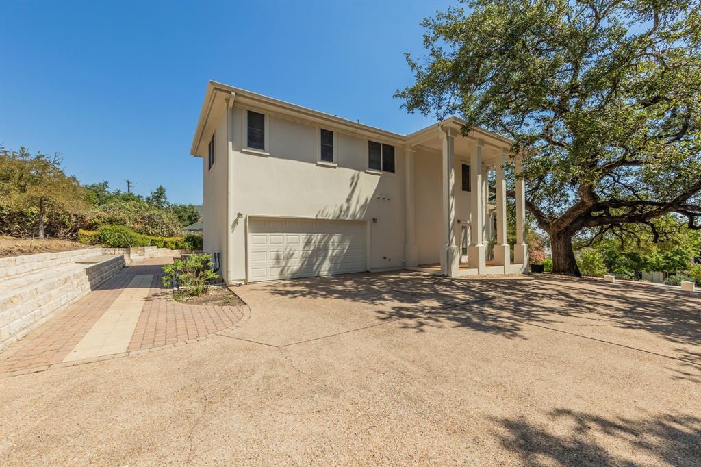 1704 Randolph Ridge TRL, Austin, TX 78746 photo 4