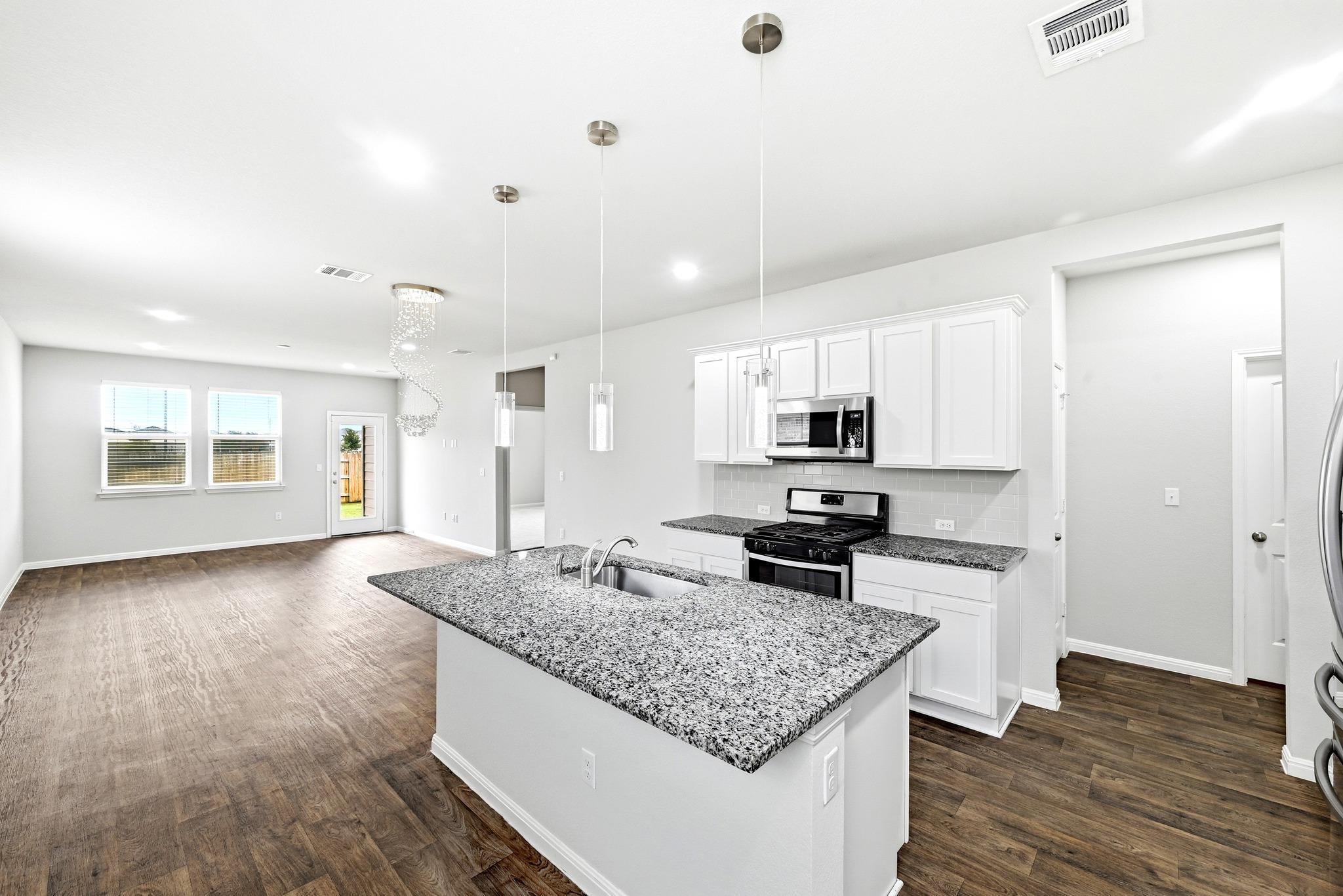 205 Tributary WAY, Bastrop, TX 78602 photo 5