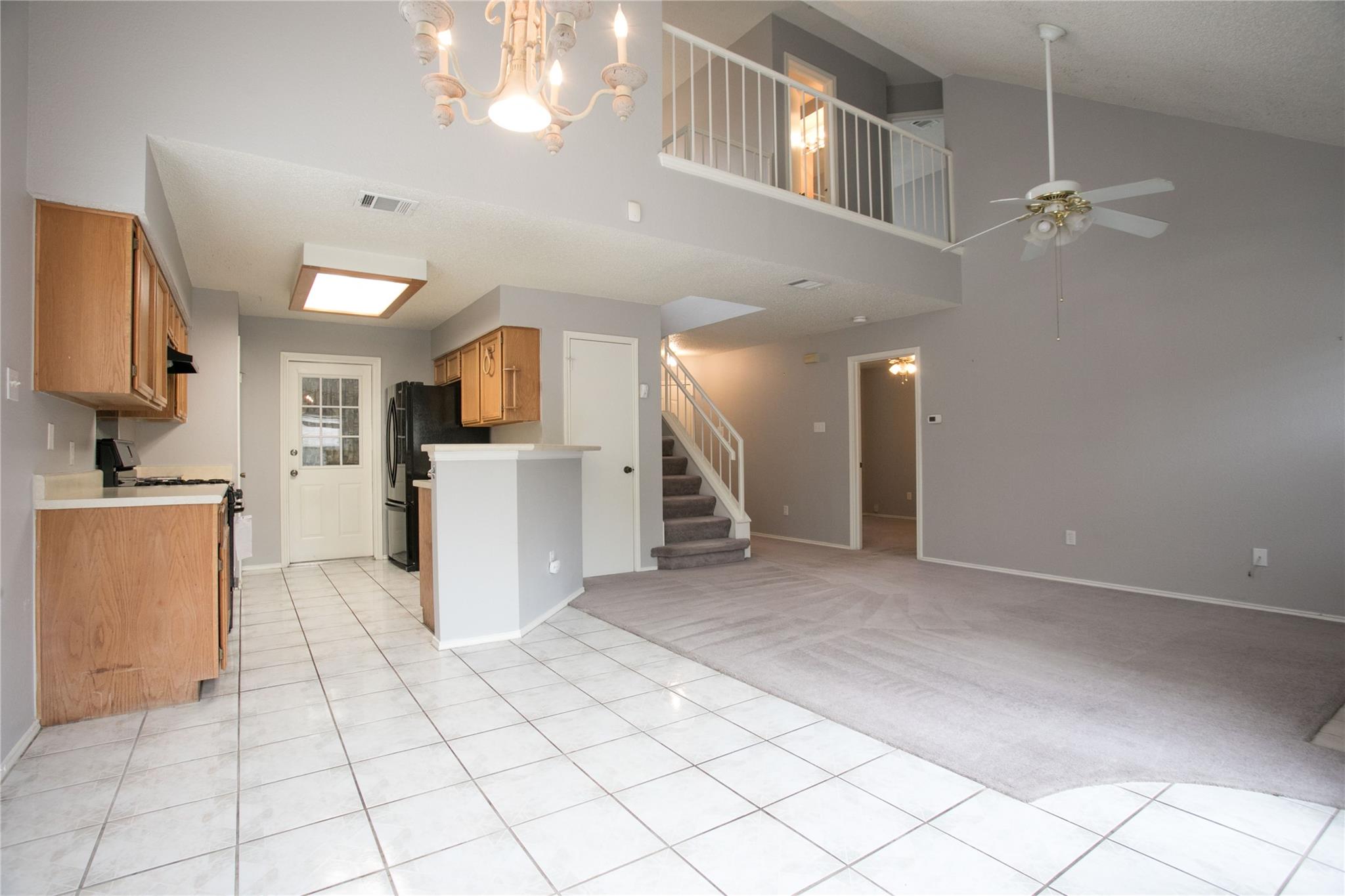 10639 Carovilli DR, Austin, TX 78748 photo 2
