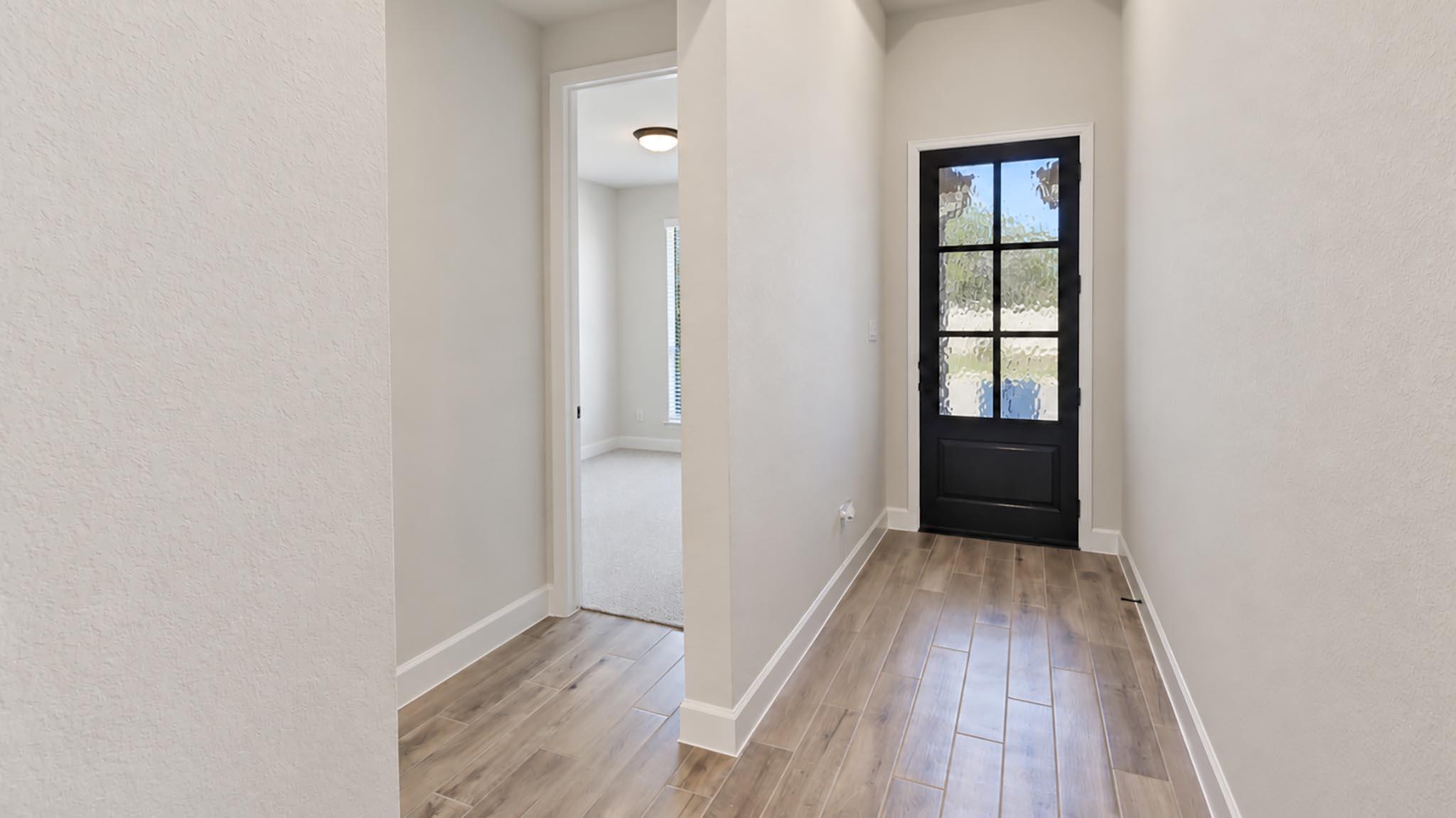 118 Basket Flower LOOP, Kyle, TX 78640 photo 4