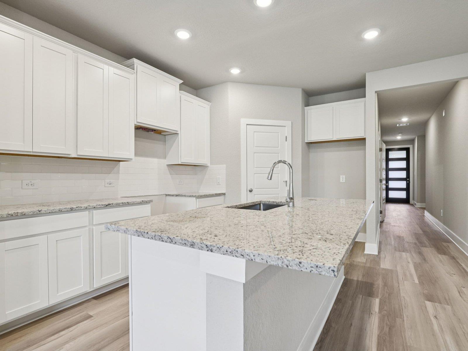 320 Wheel Horse RD, Burnet, TX 78611 photo 3