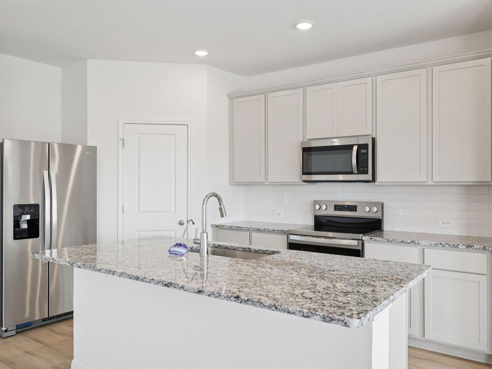 320 Wheel Horse RD, Burnet, TX 78611 photo 5