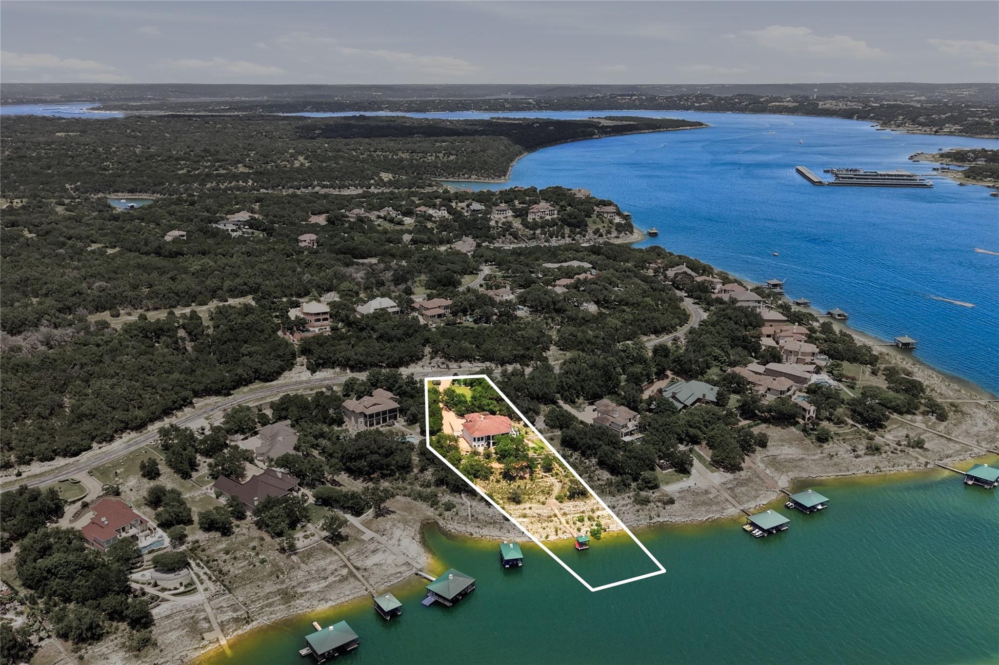 1307 Osprey Ridge LOOP, Lago Vista, TX 78645 photo 2