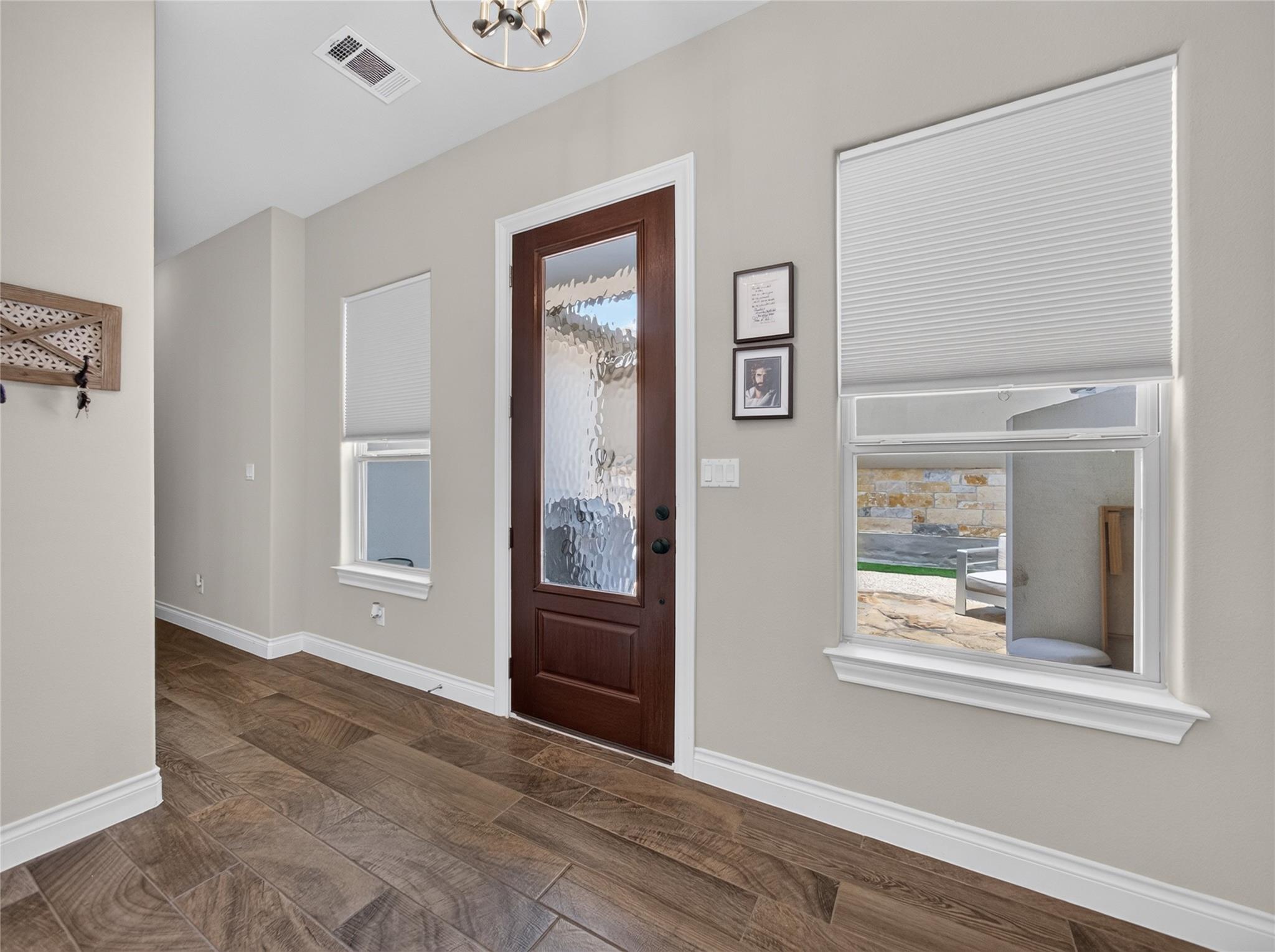 313 Skyflower DR #G, Georgetown, TX 78628 photo 4