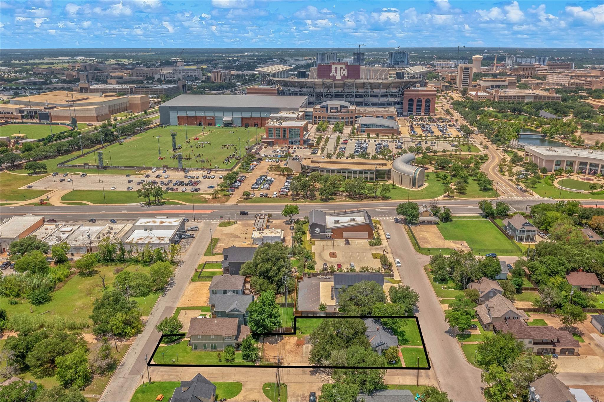 208 Fairview Ave, College Station, TX 77840 photo 3