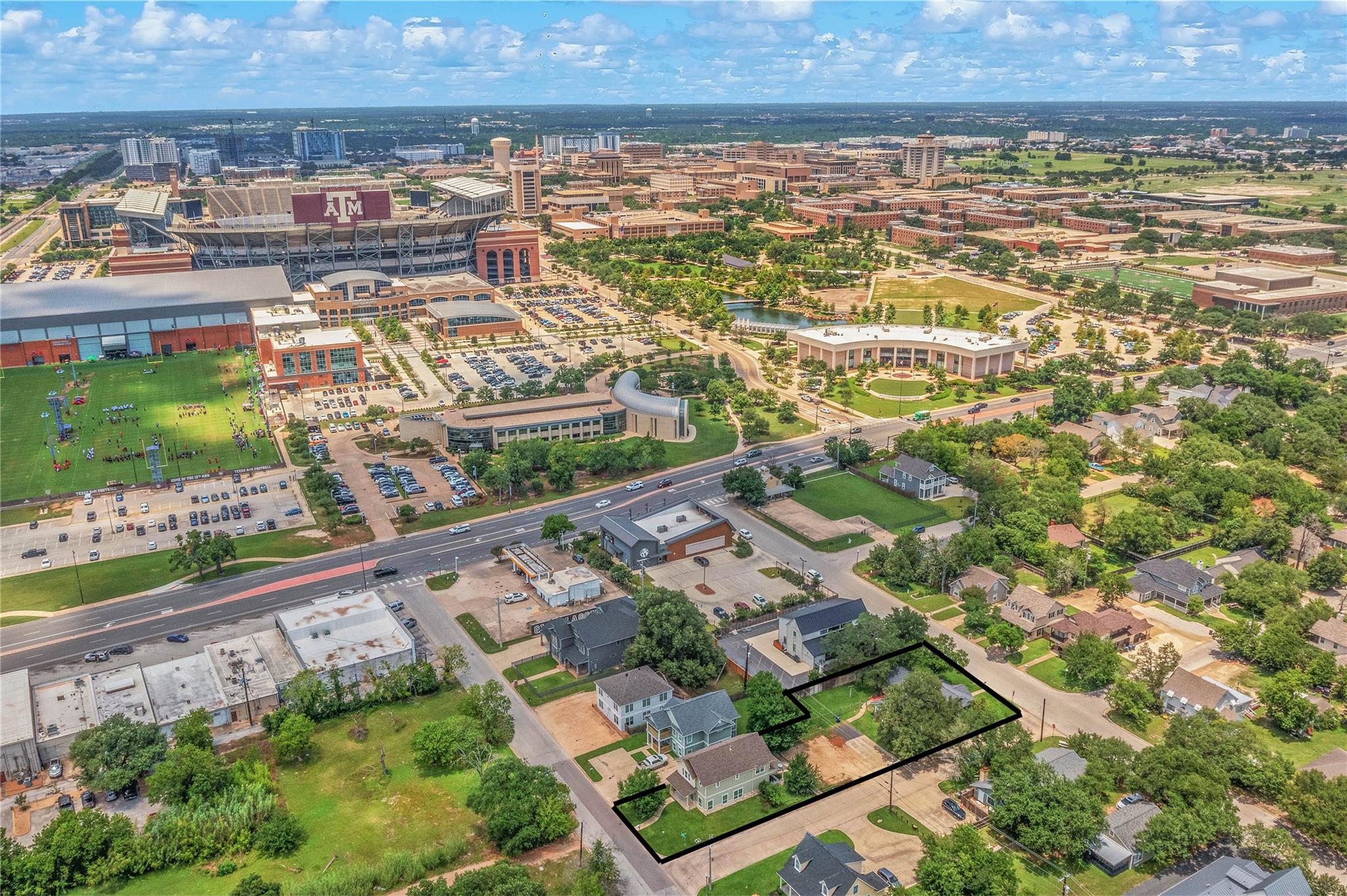 208 Fairview Ave, College Station, TX 77840 photo 4