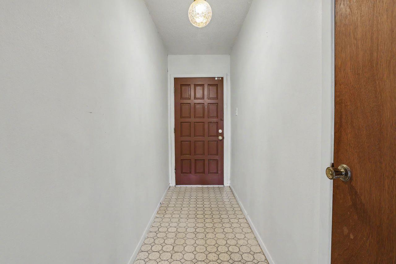 1811 Terry LN, Georgetown, TX 78628 photo 4