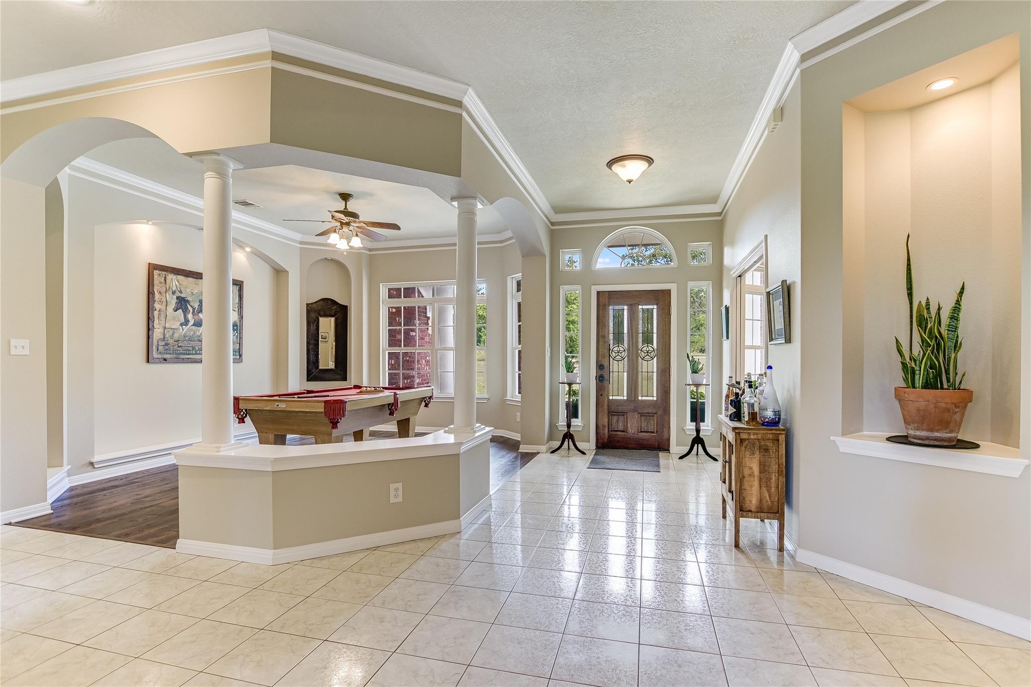 741 Knobbs RD, McDade, TX 78650 photo 4