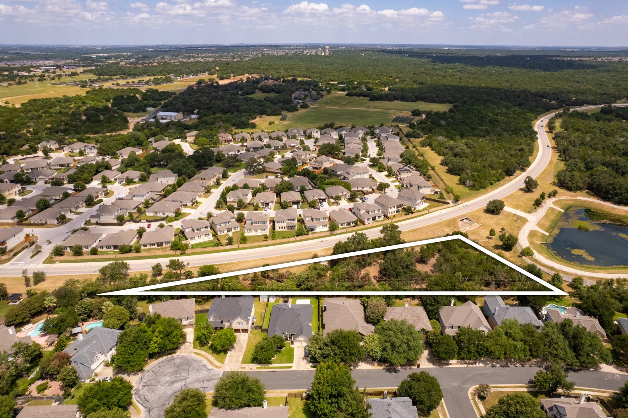 4770 New Hope DR, Round Rock, TX 78681 photo 2