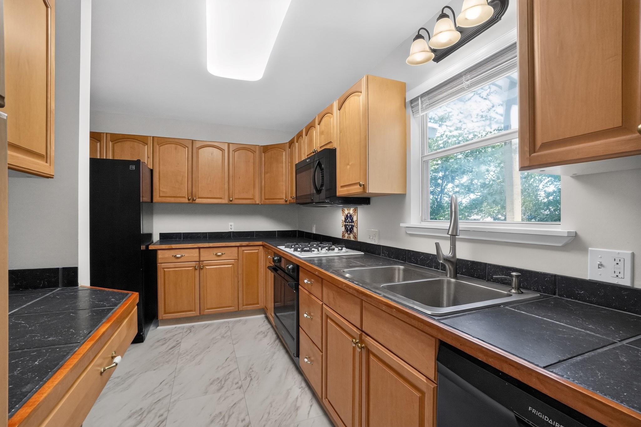 2113 Rabb RD, Austin, TX 78704 photo 3