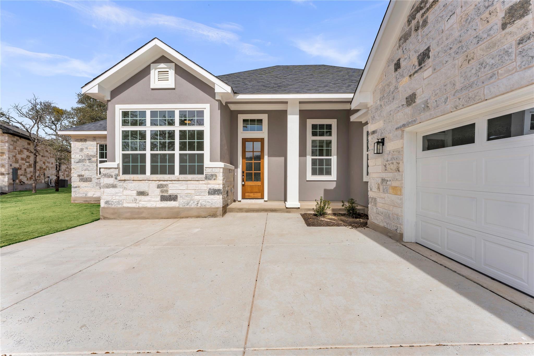 108 Double CIR, Burnet, TX 78611 photo 2