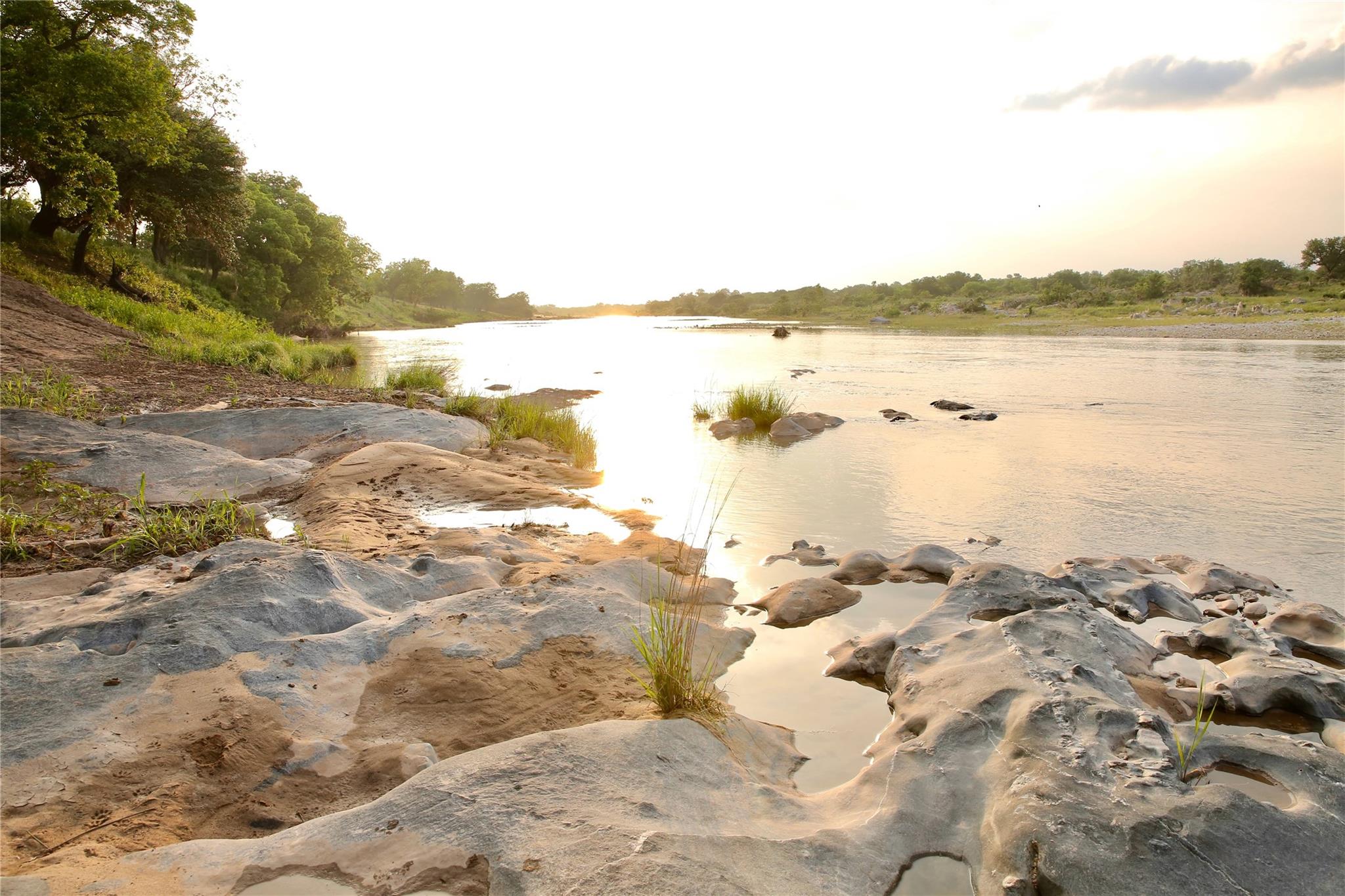 Castell River Estates