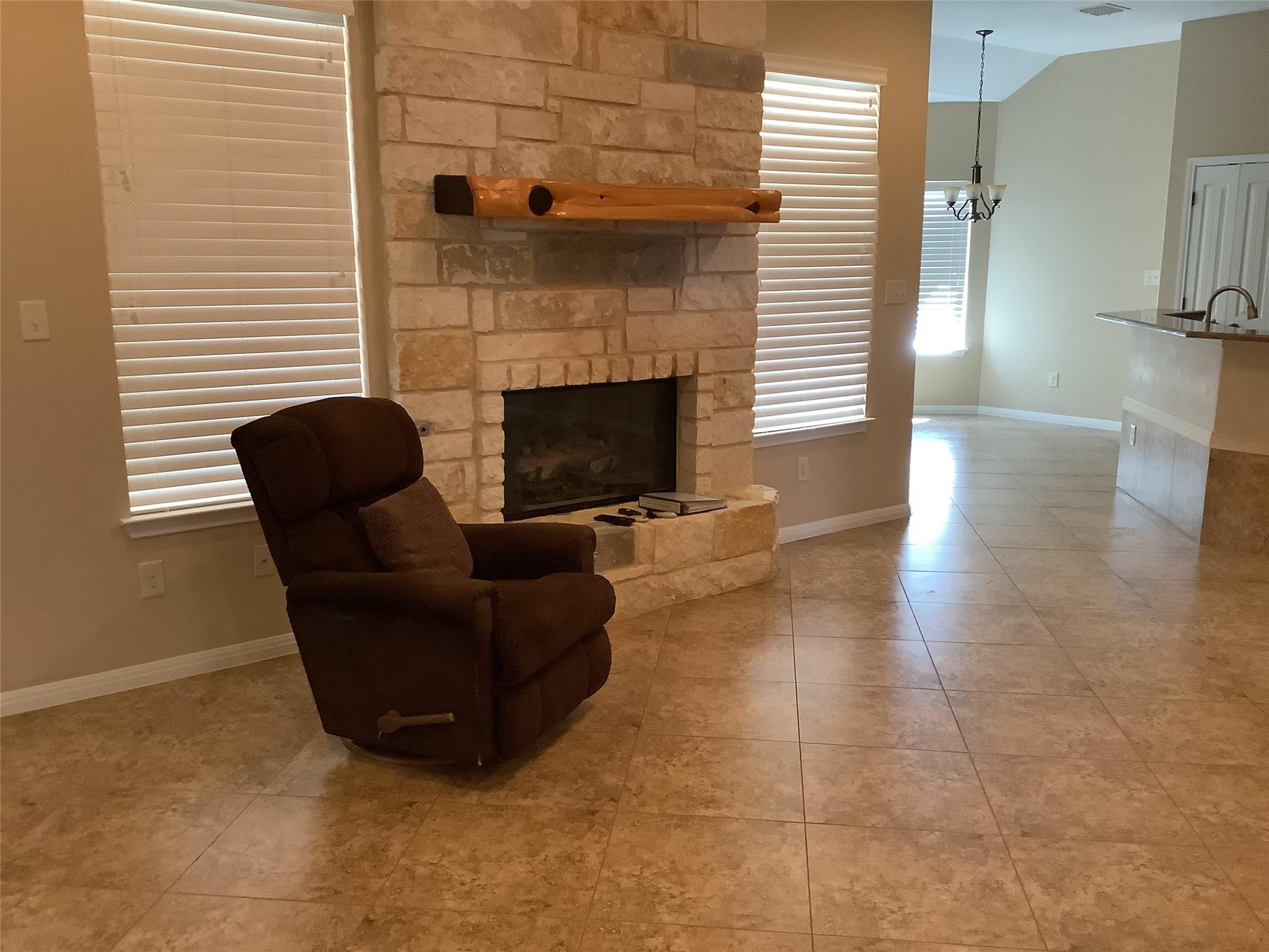 110 Crazy Cross RD, Wimberley, TX 78676 photo 2