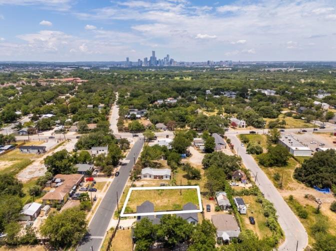 6312 Felix Ave, Austin, TX 78741 photo 4