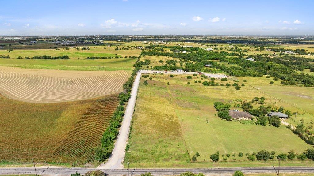 1920 County Road 130, Hutto, TX 78634 photo 5