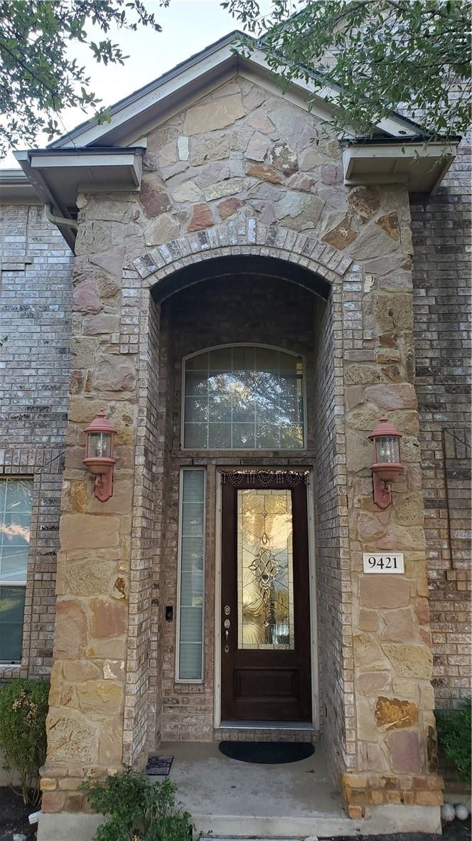 9421 Lisi Anne DR, Austin, TX 78717 photo 2