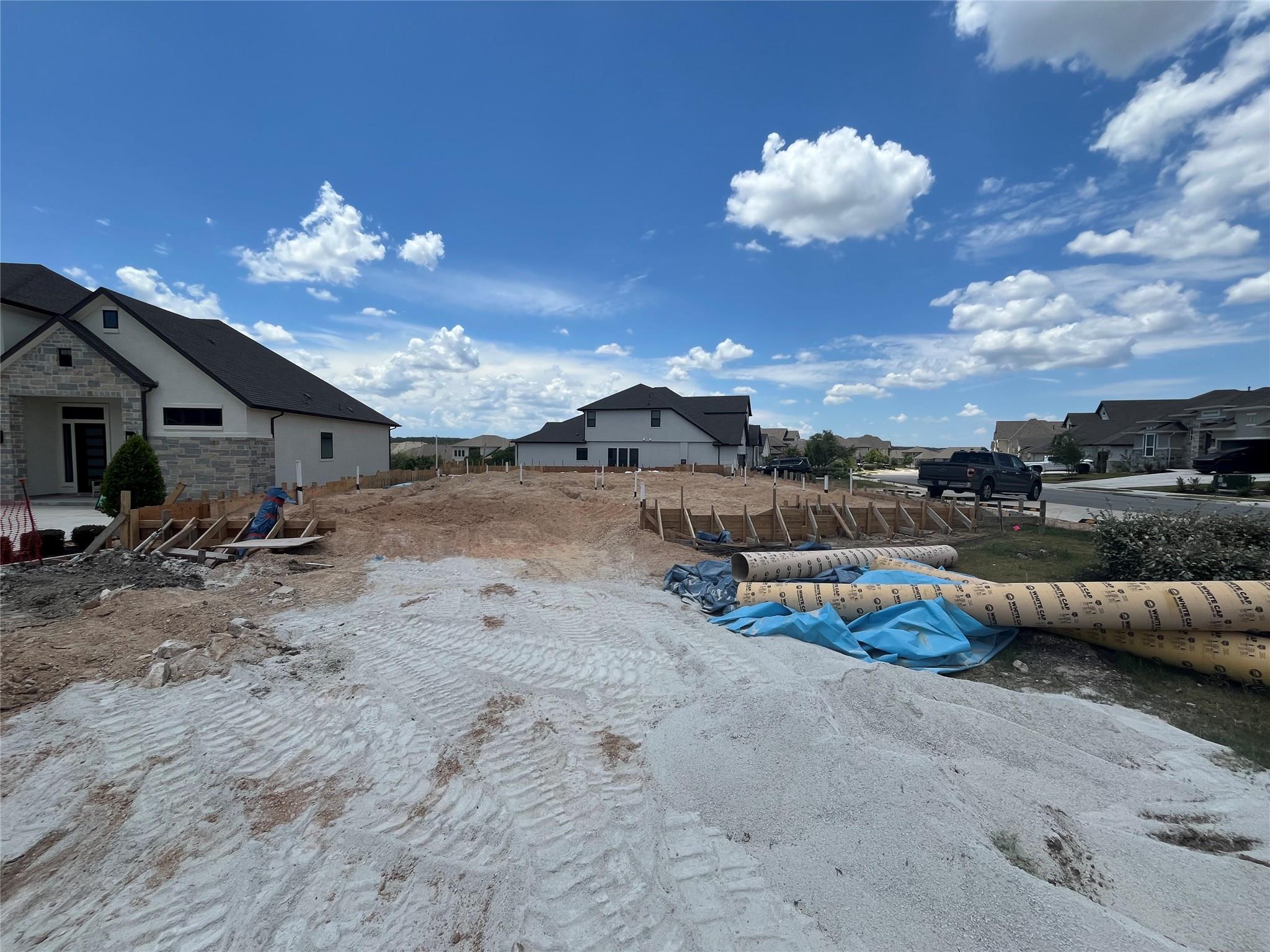 18800 Hopper LN, Austin, TX 78738 photo 2