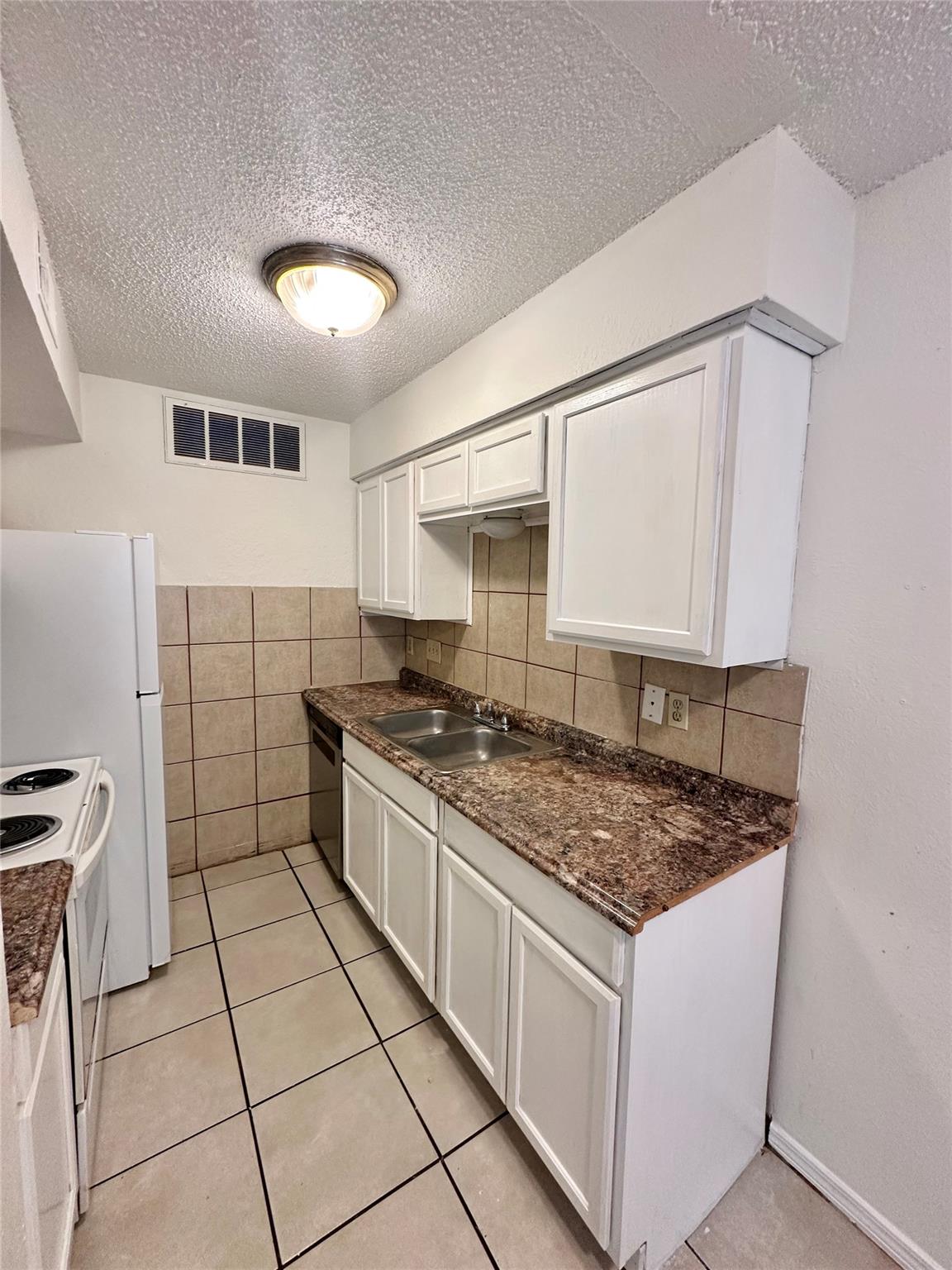 4322 Gillis ST #106, Austin, TX 78745 photo 5
