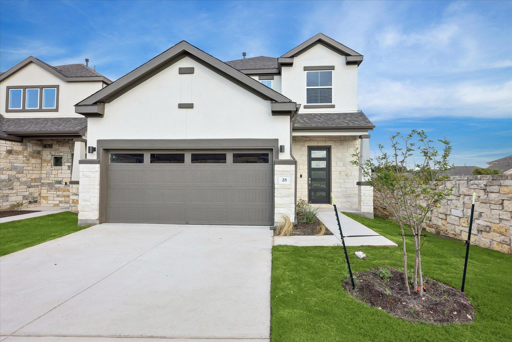 1531 Red Bud LN #28, Round Rock, TX 78665 photo 2