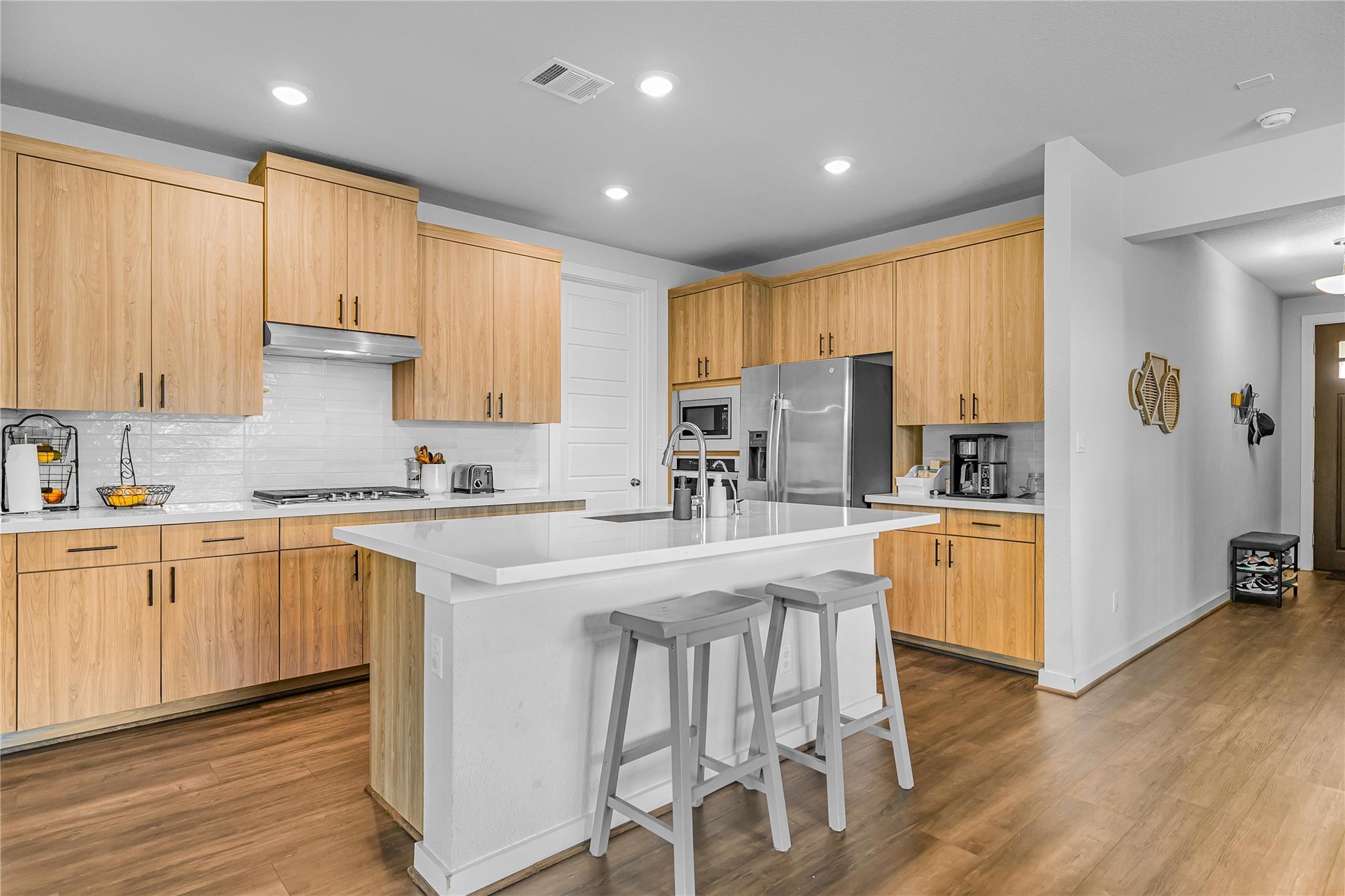 105 Salado Creek TRL, Bastrop, TX 78602 photo 4