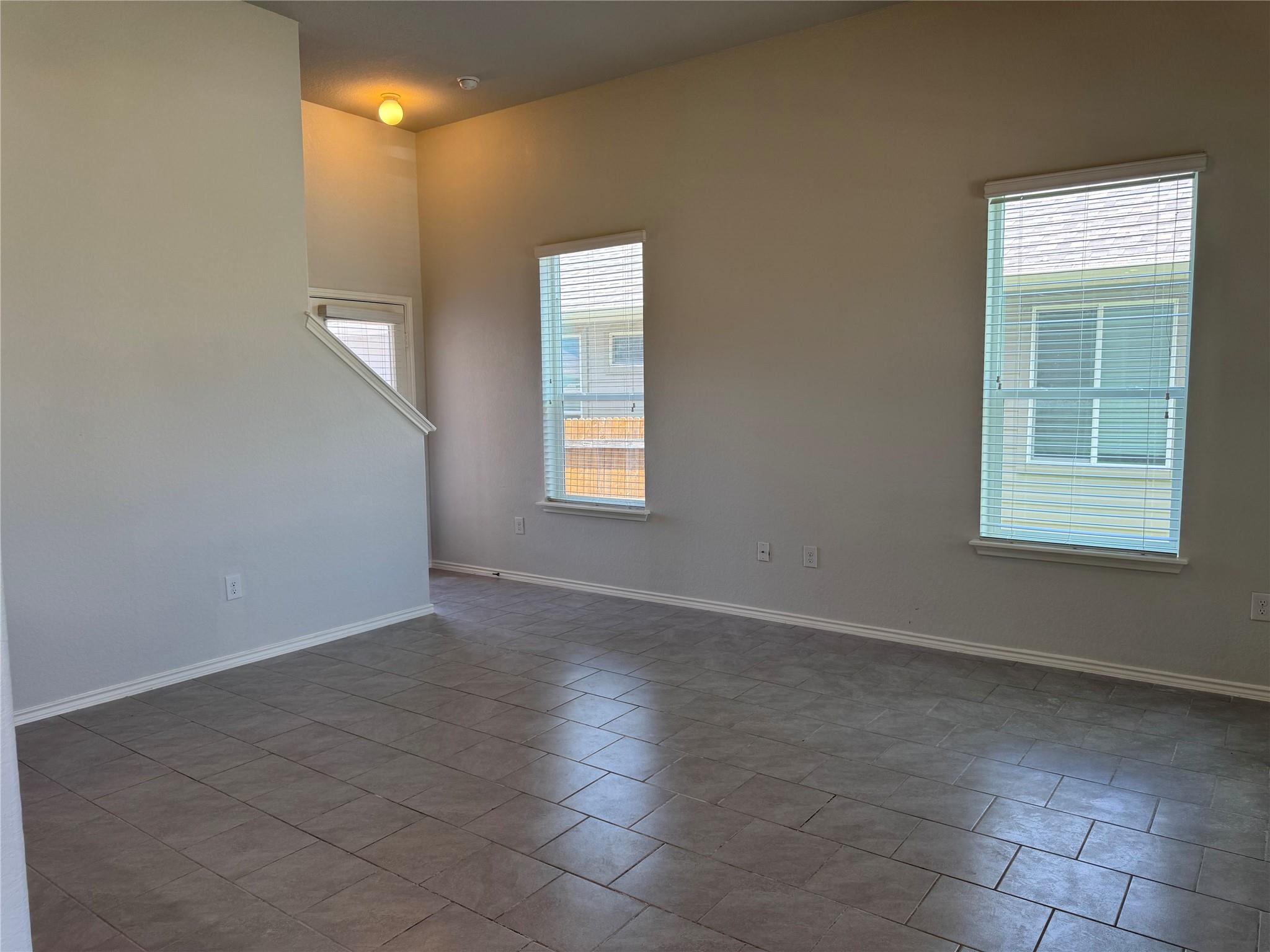 133 Flatland TRL, San Marcos, TX 78666 photo 3