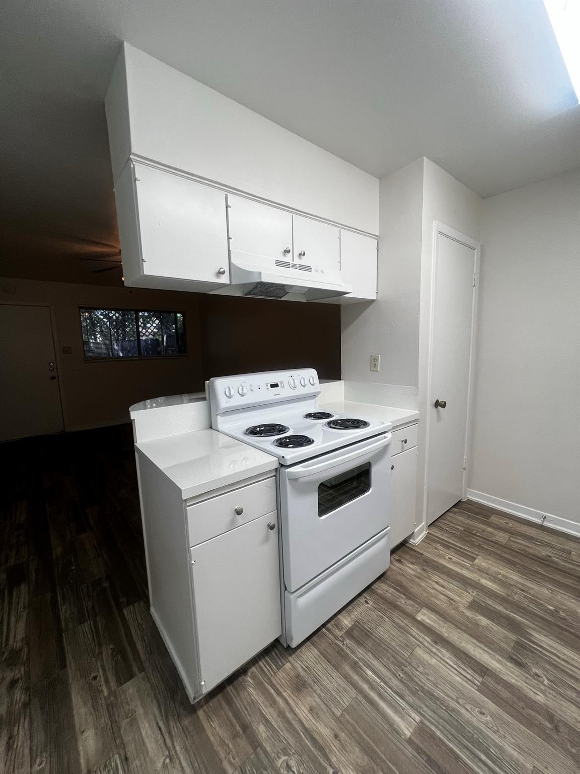 1037 44th ST #205, Austin, TX 78751 photo 3