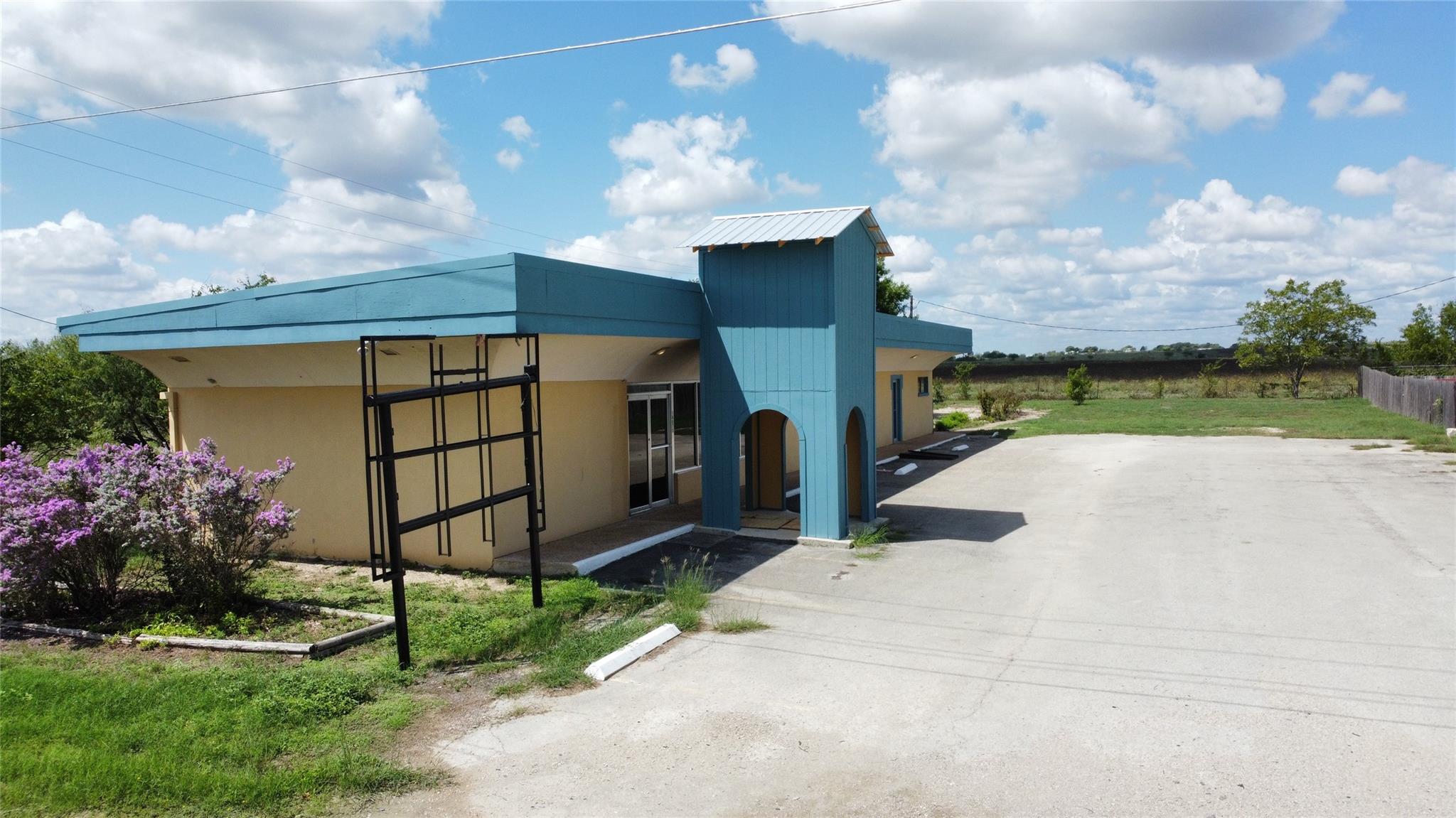 16870 State Highway 123, San Marcos, TX 78666 photo 4