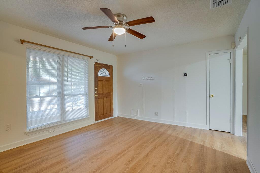 509 Treys WAY, Austin, TX 78745 photo 5
