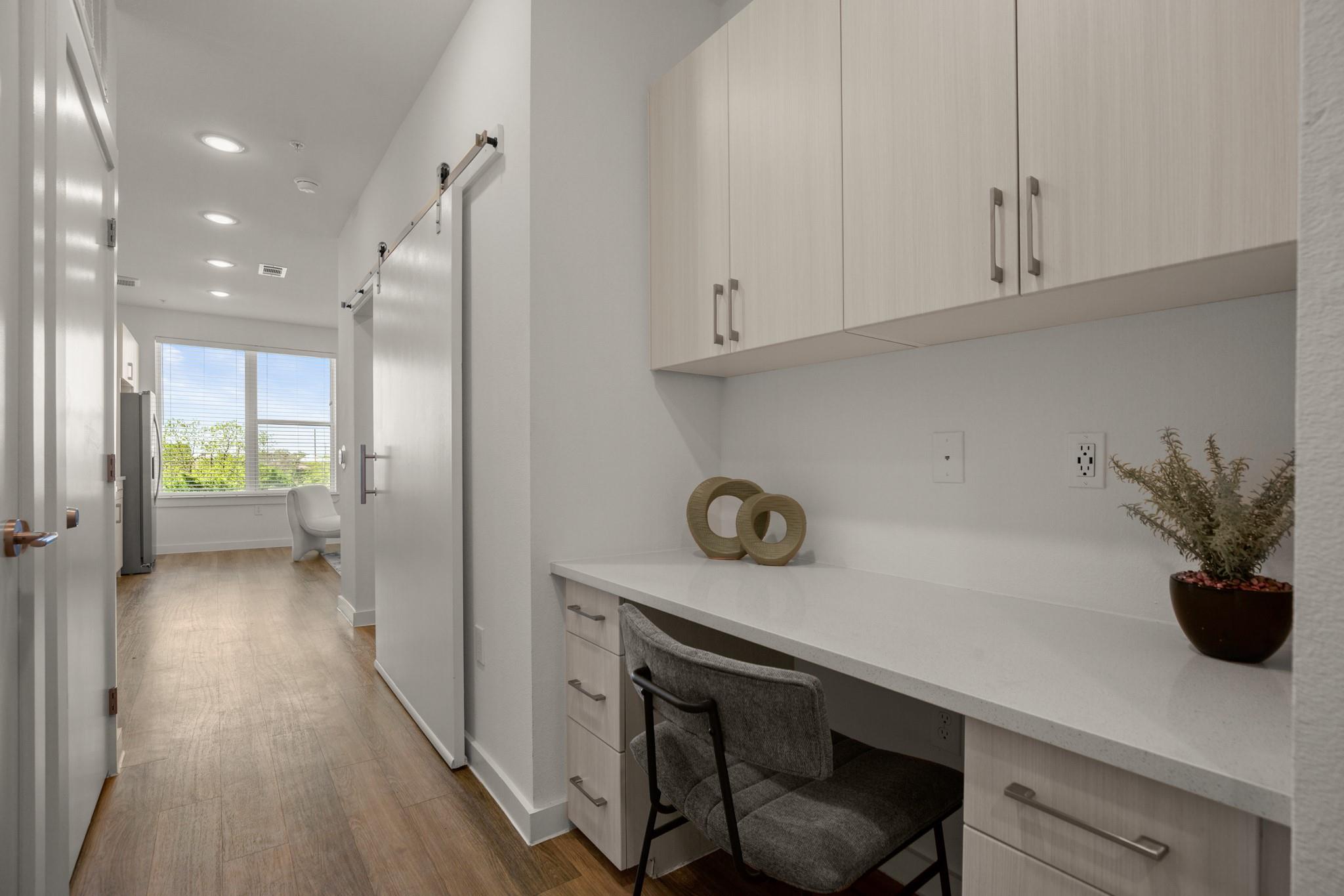 6324 Lamar BLVD #313, Austin, TX 78752 photo 2