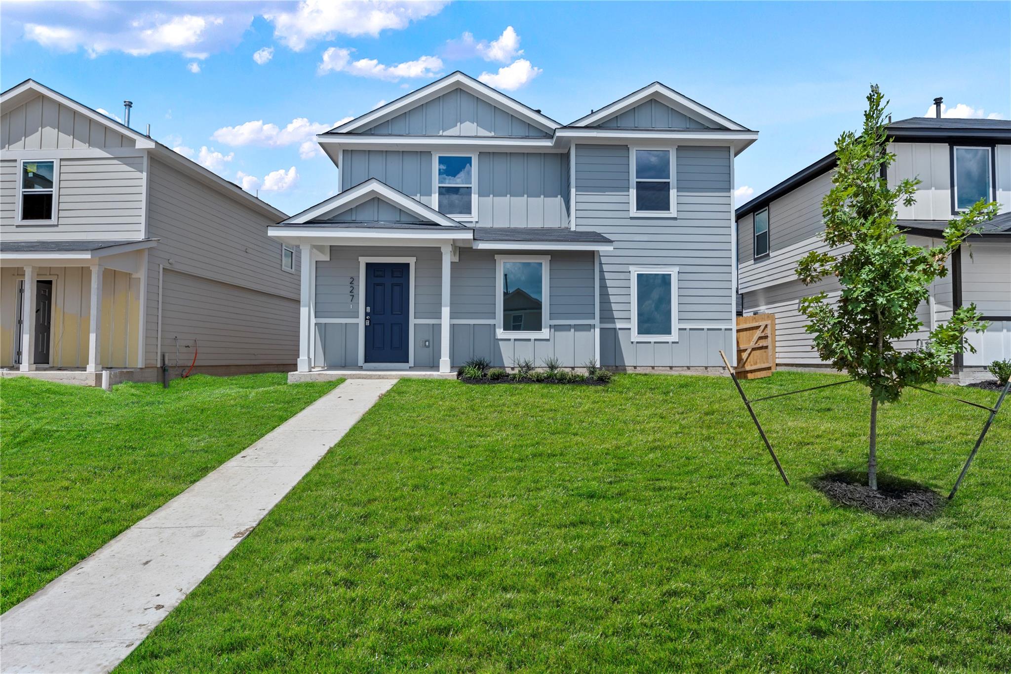 227 Bardwell WAY, Buda, TX 78610 photo 2