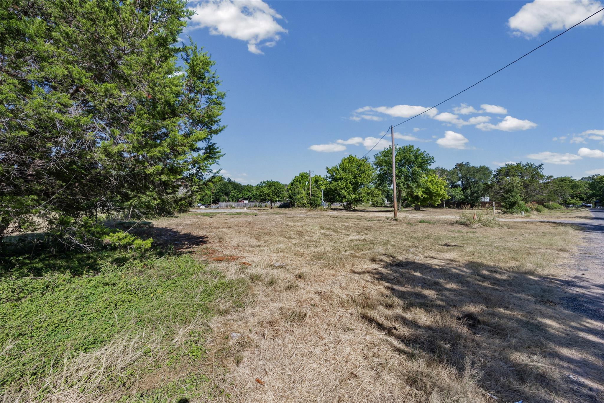 150 River RD, Liberty Hill, TX 78642 photo 2
