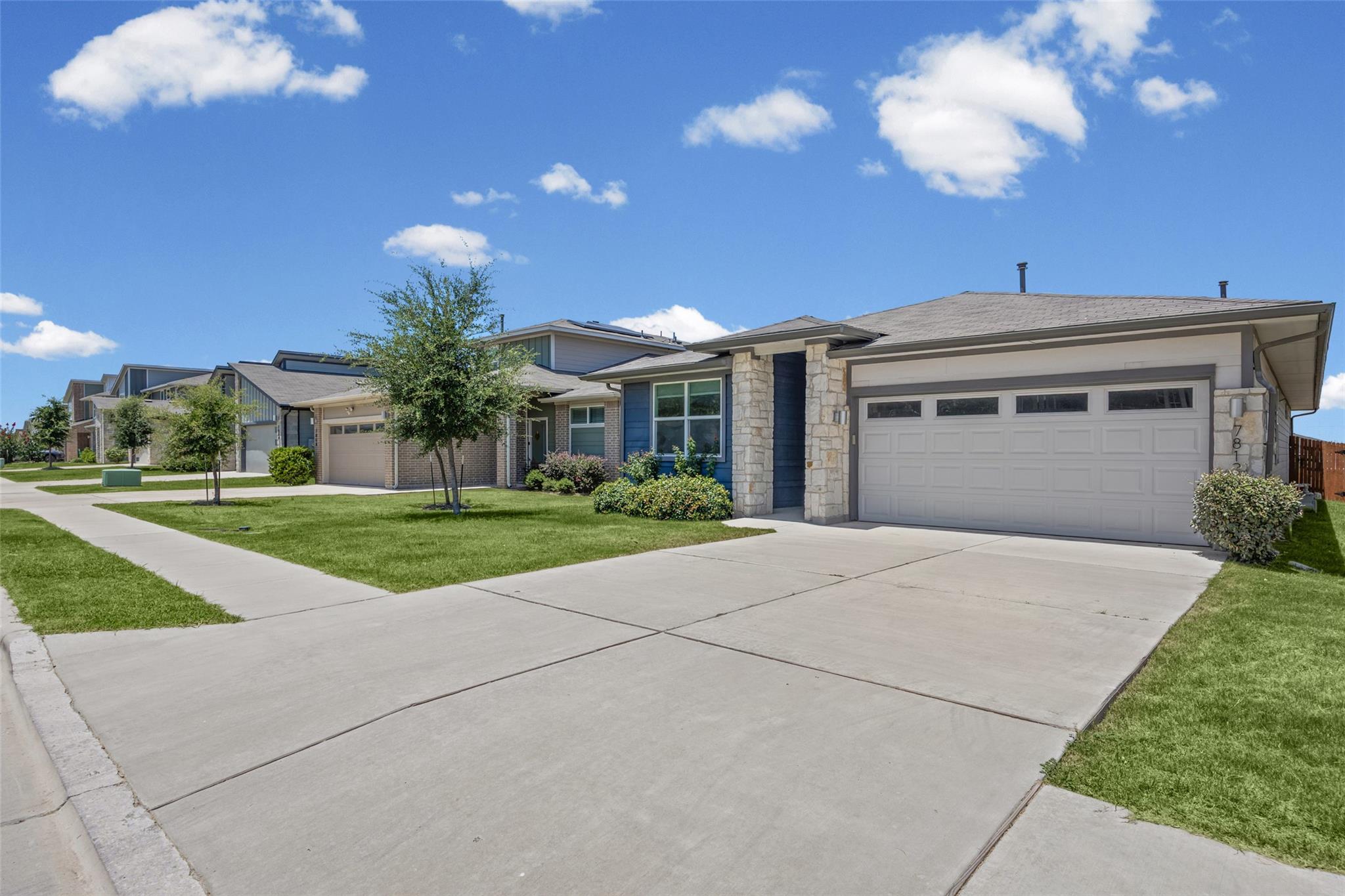 7812 City Top BLVD, Austin, TX 78724 photo 2