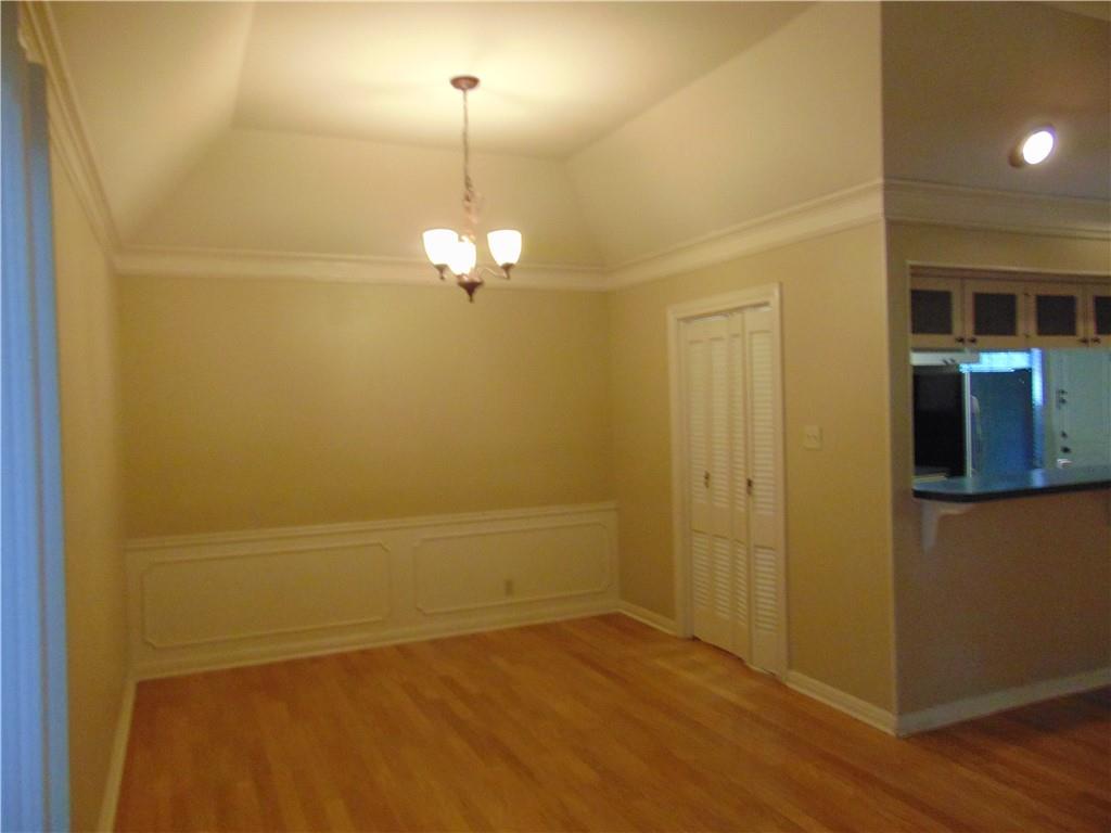 2516 Enfield RD #101, Austin, TX 78703 photo 5