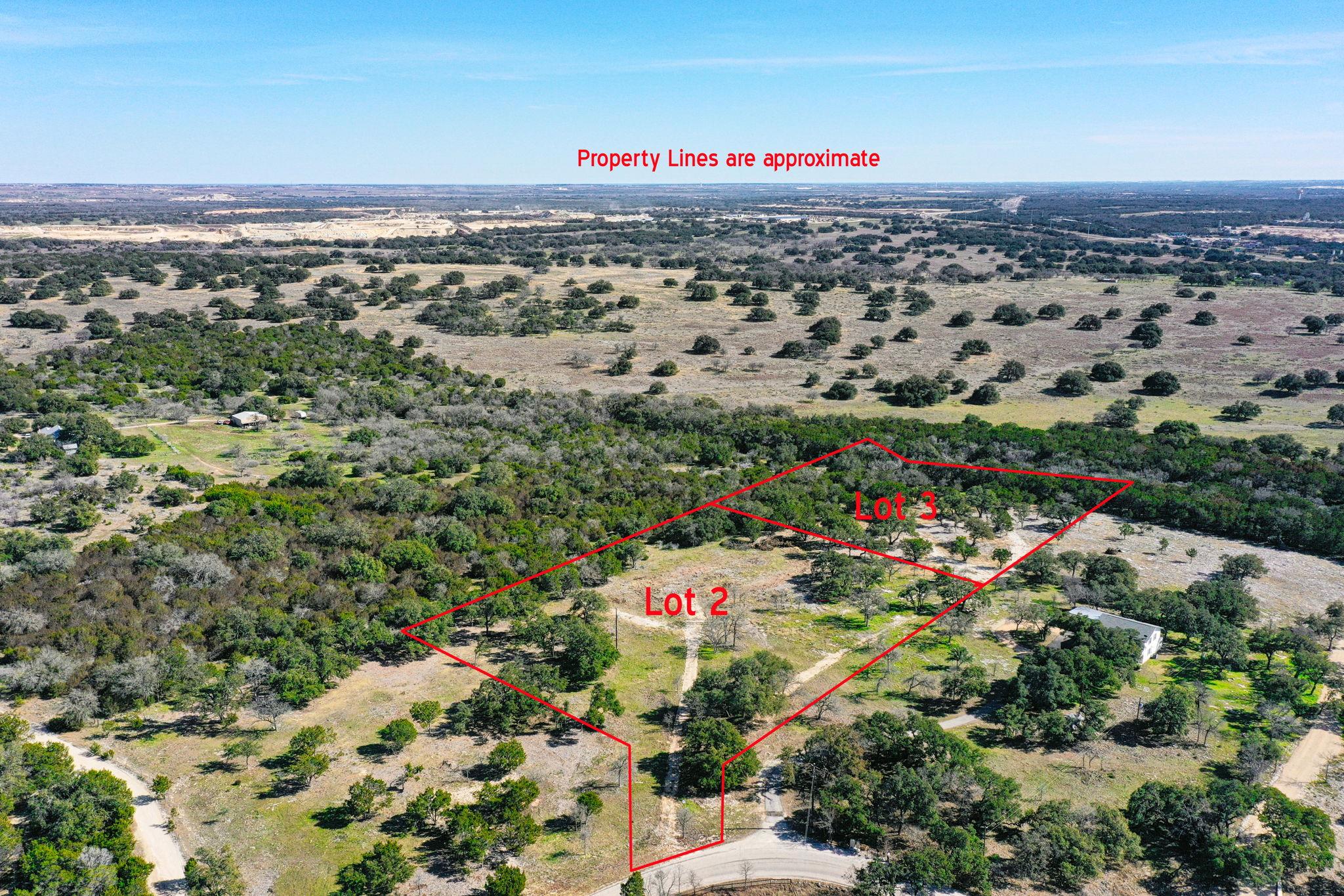 240 Pecan BR, Florence, TX 76527 photo 2