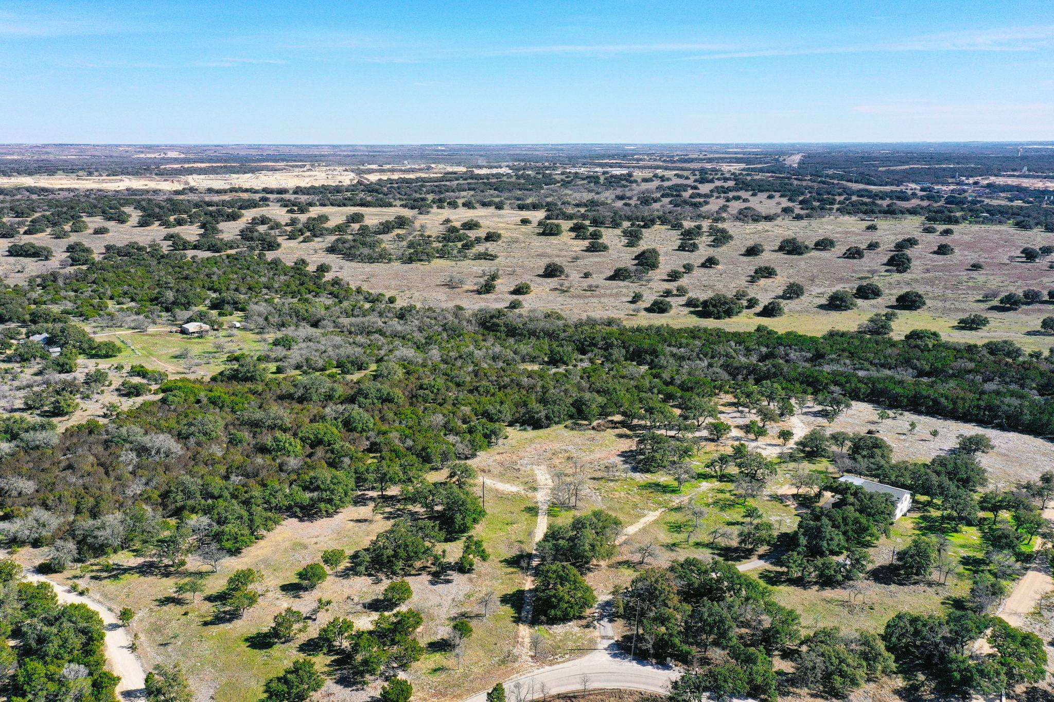 240 Pecan BR, Florence, TX 76527 photo 3