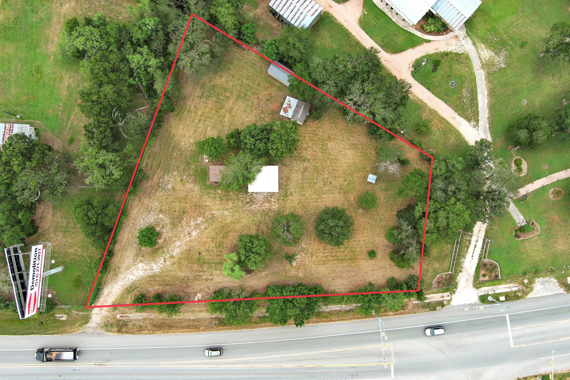 901 State Highway 21 Highway, Cedar Creek, TX 78612 photo 2