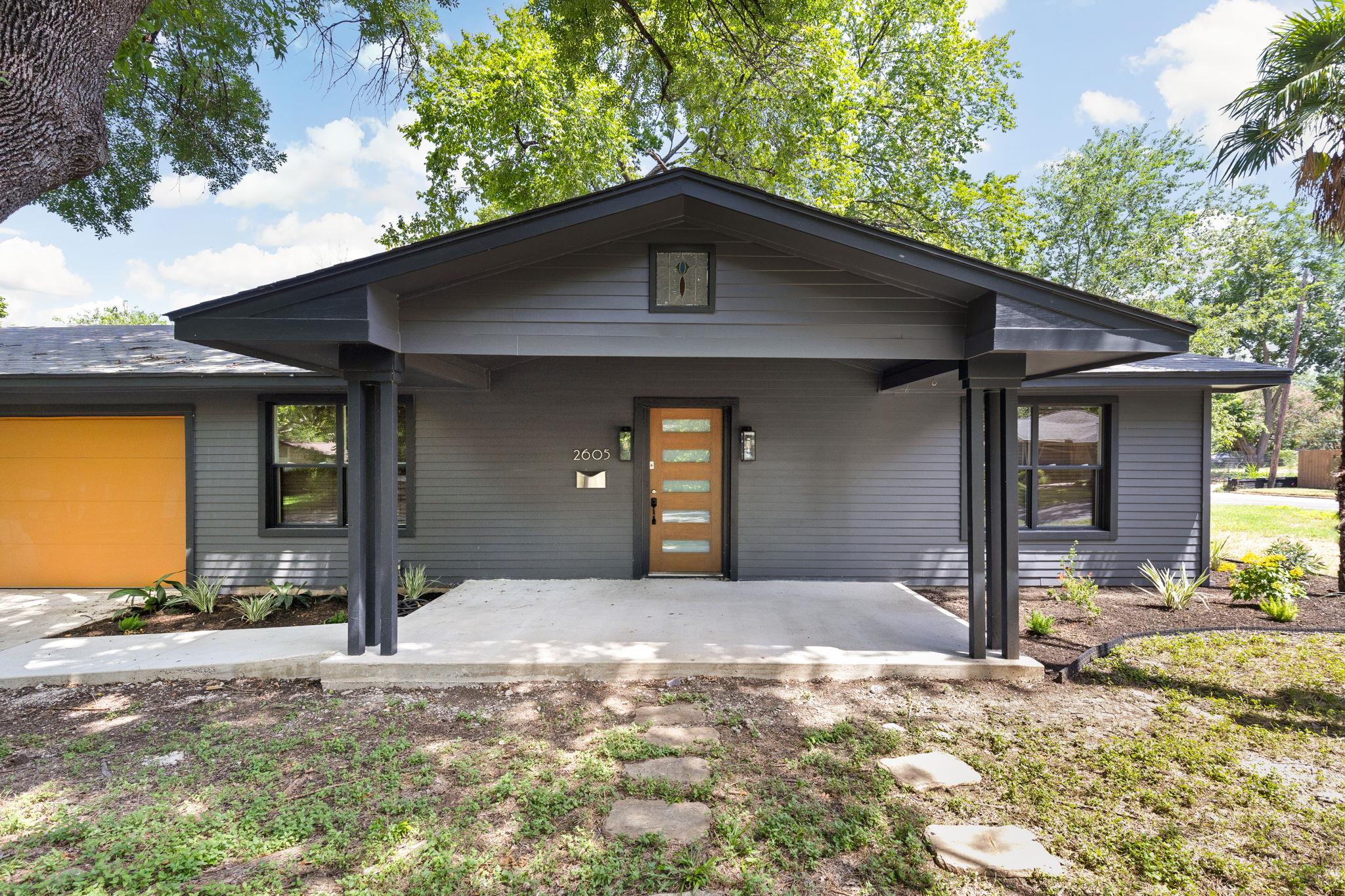 2605 Friar Tuck LN, Austin, TX 78704 photo 2
