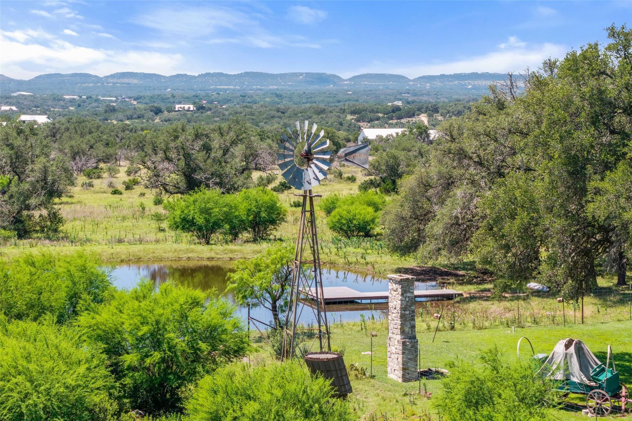1533 Ranch Road 1323, Johnson City, TX 78636 photo 5