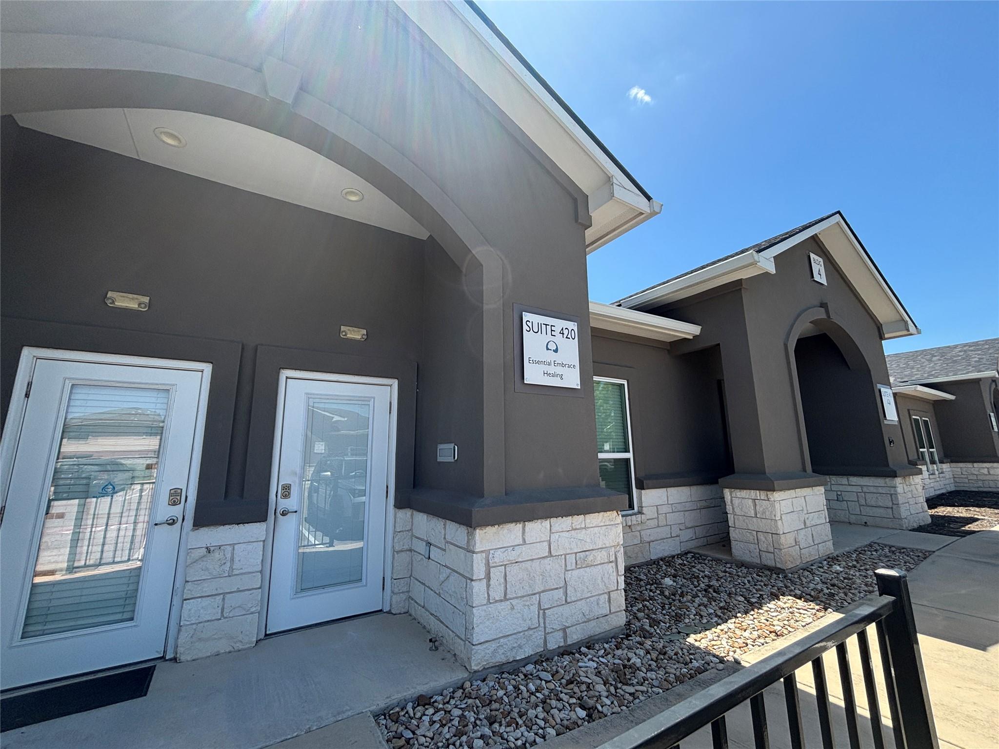 660 Bagdad RD #430, Leander, TX 78641 photo 4