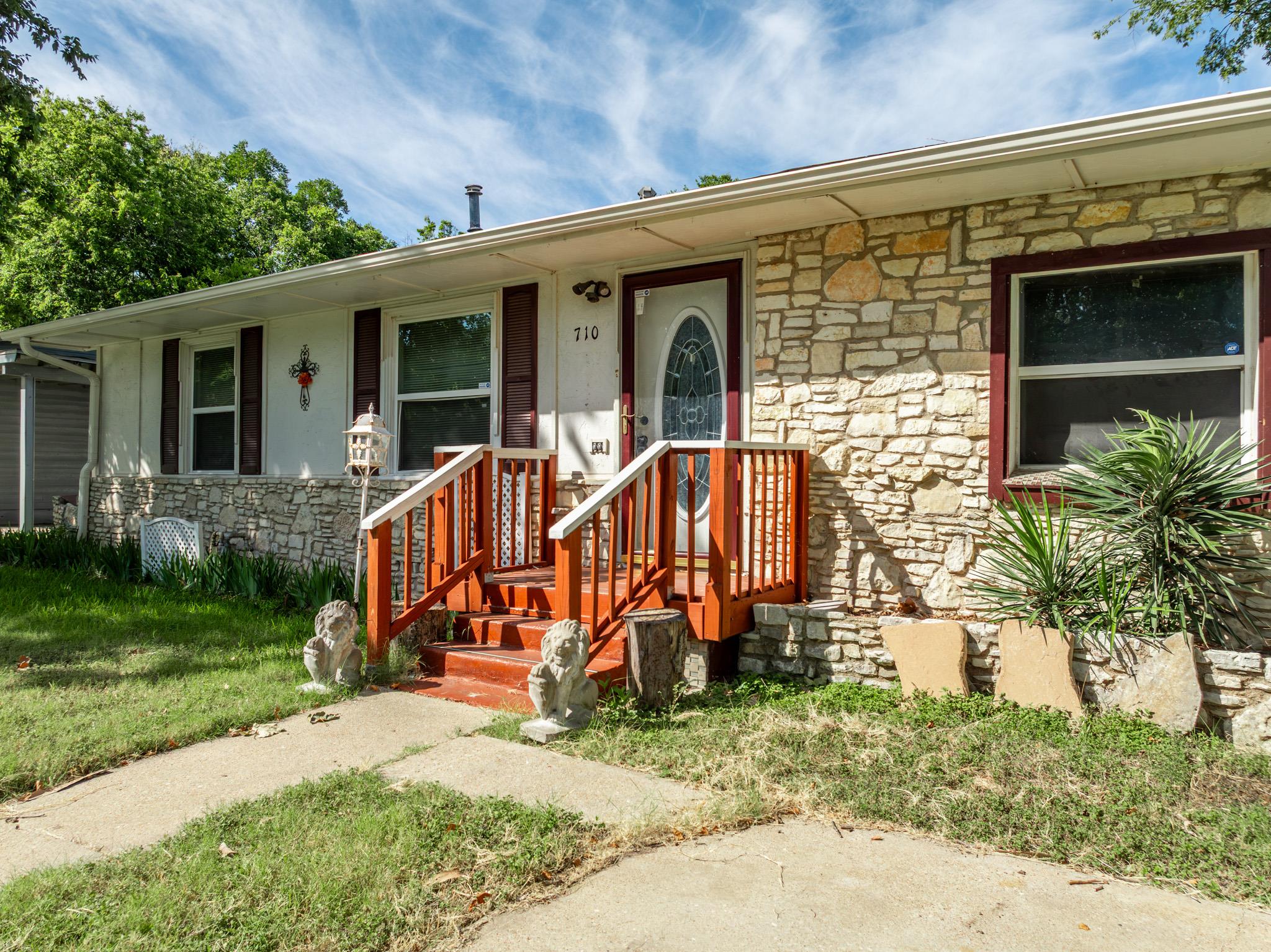 710 Mickan ST, Copperas Cove, TX 76522 photo 3