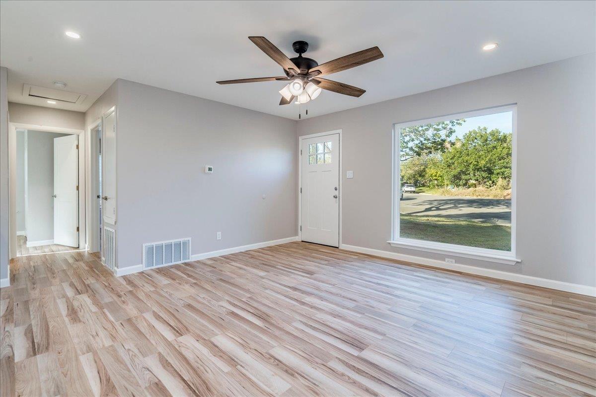 5201 Calais CT, Austin, TX 78745 photo 5
