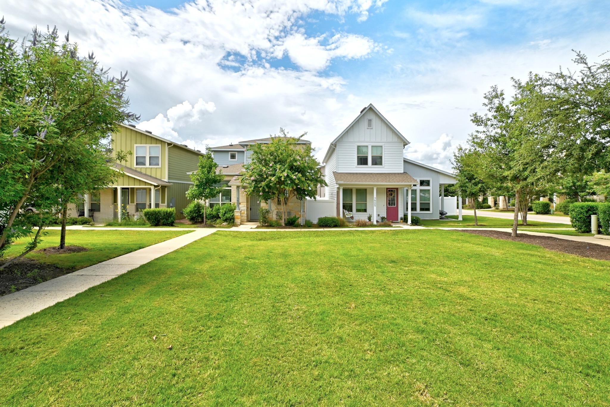 7903 Sutcliffe DR, Austin, TX 78744 photo 5