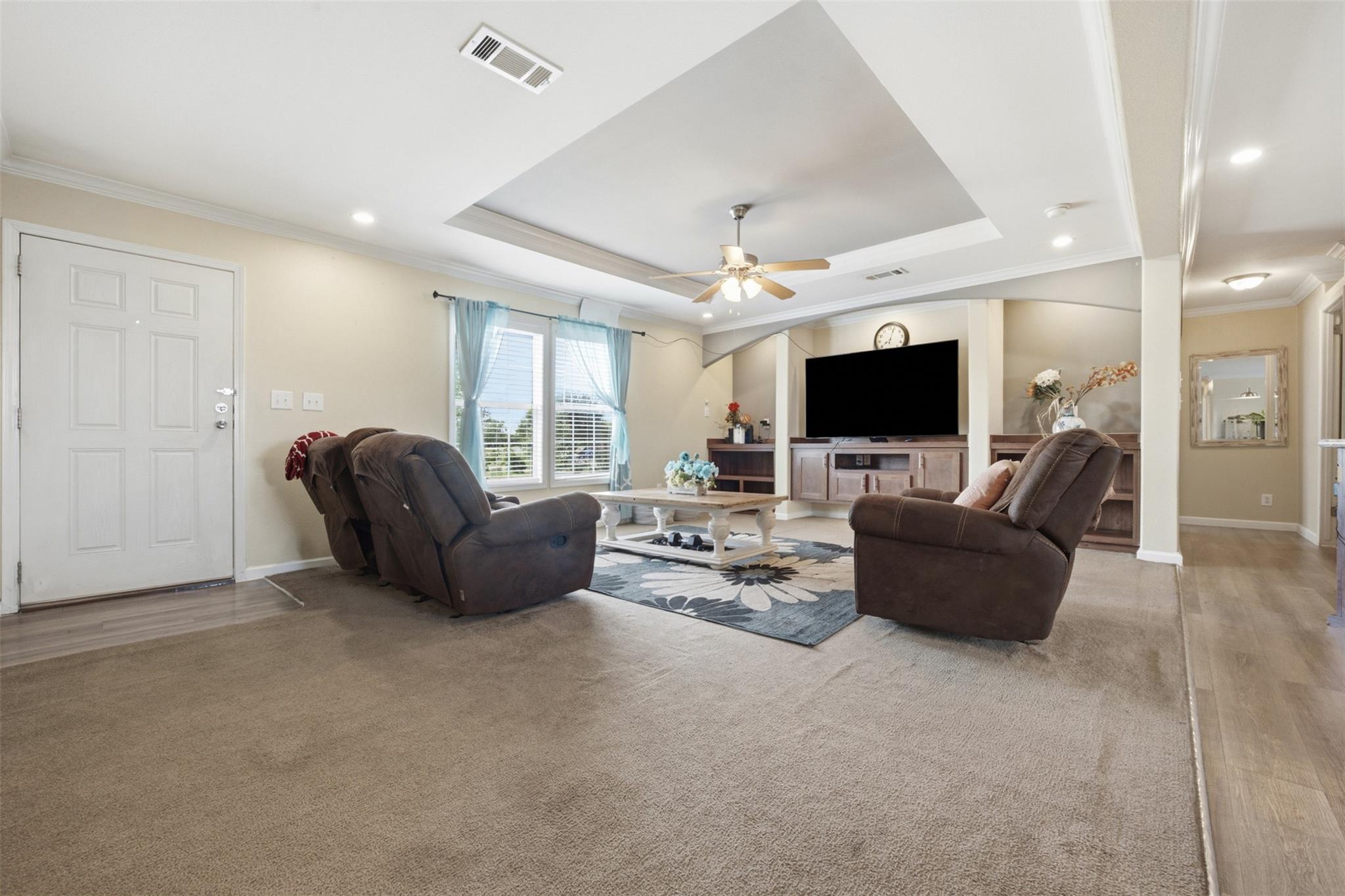 5904 Fm 621, Martindale, TX 78655 photo 5