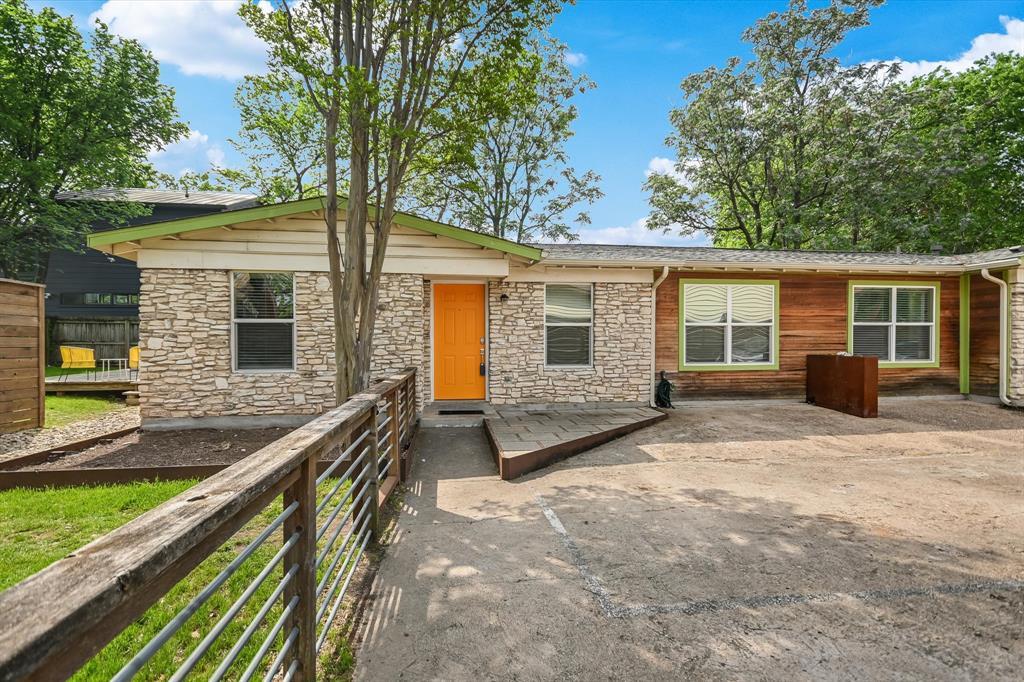 1705 14th ST #B, Austin, TX 78702 photo 5
