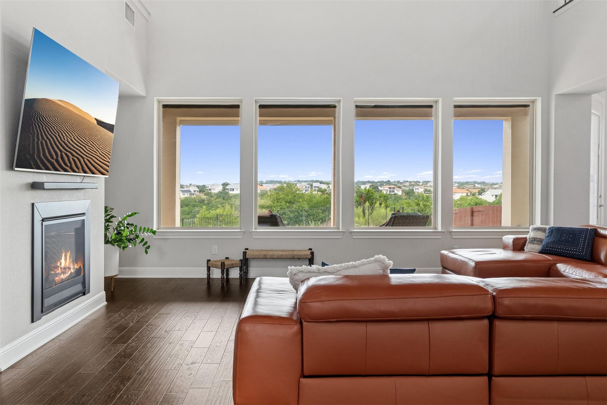 2504 Long Lasso PASS, Leander, TX 78641 photo 5